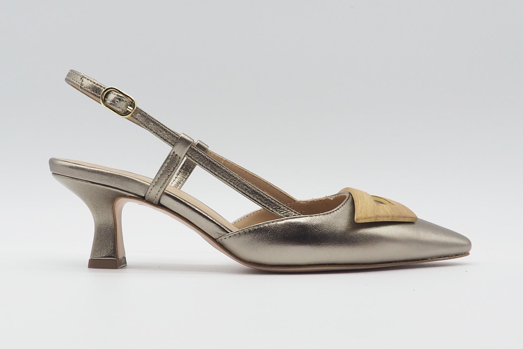 Damen Sling aus Metallicleder in Platin - Absatz 6cm Damen Pumps & Slings Frau Verona