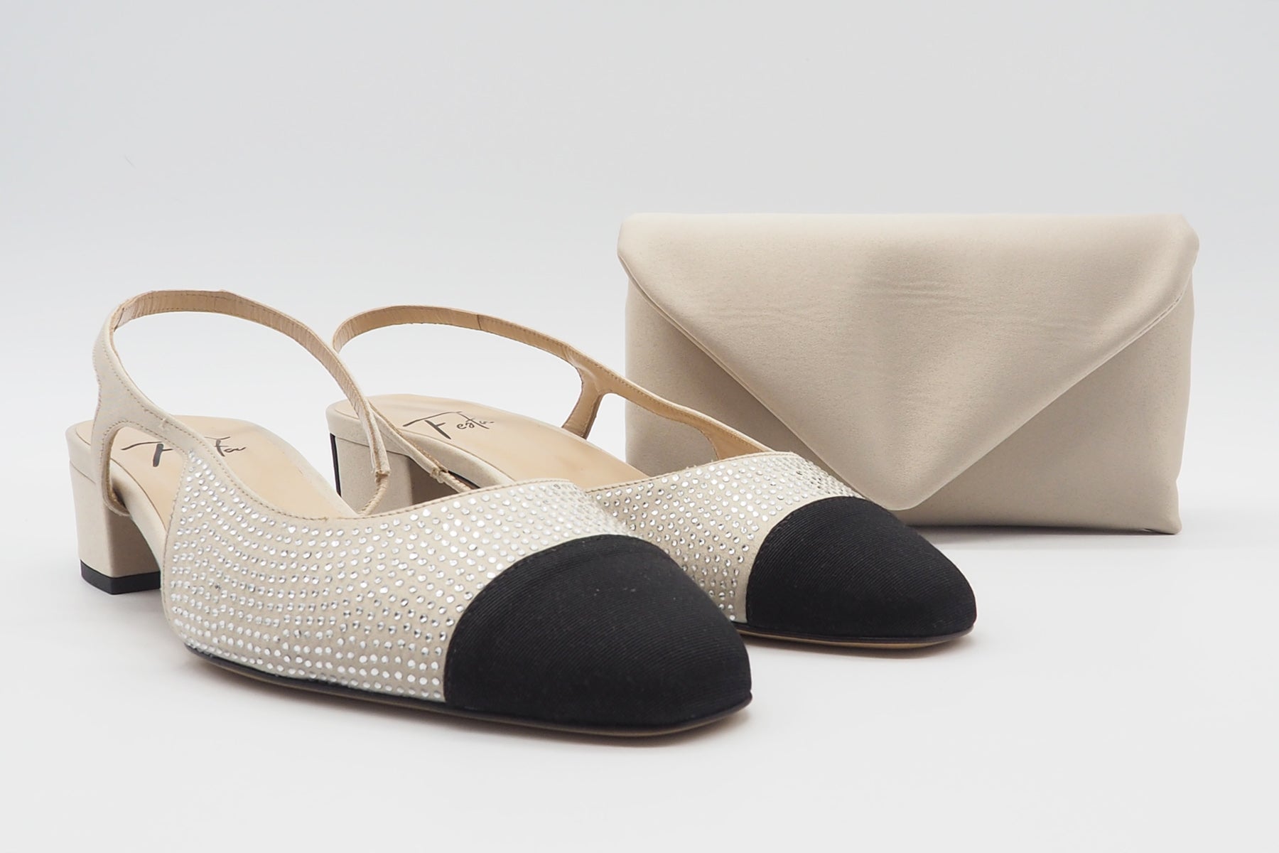 Damen Sling aus Satin in Nude & Schwarz mit Glitzersteinen Damen Pumps & Slings Roberto Festa