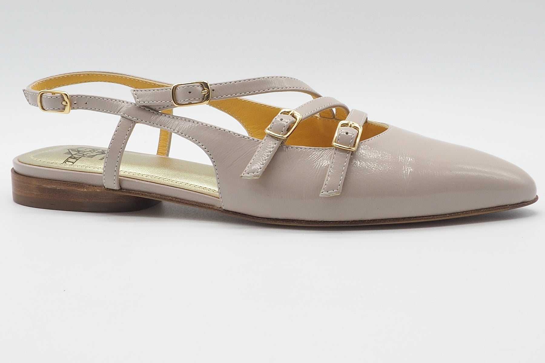 Damen Sling mit Riemchen aus softem Lackleder in Creme Damen Pumps & Slings Truman´s