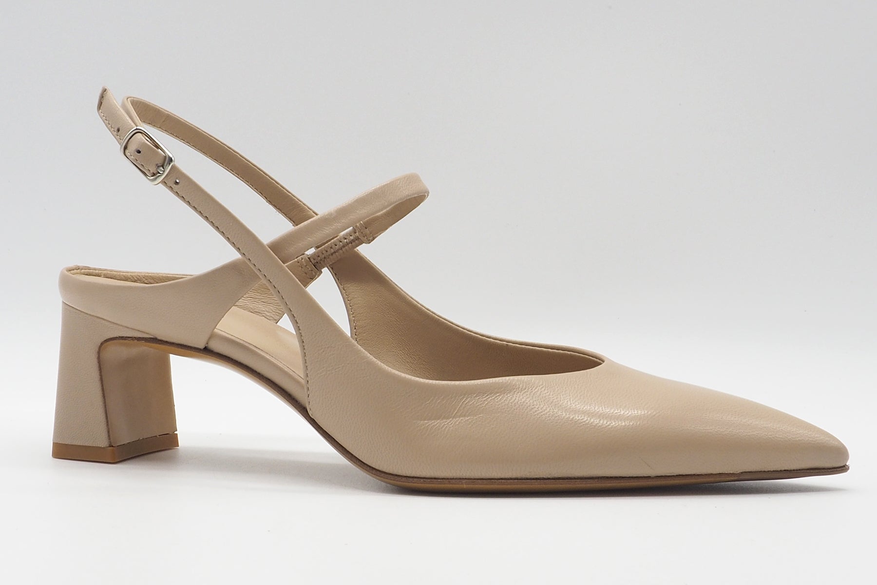 Damen Sling mit Ristriemen aus softem Leder in Skin - 5 cm Absatz Damen Pumps & Slings Guglielmo Rotta