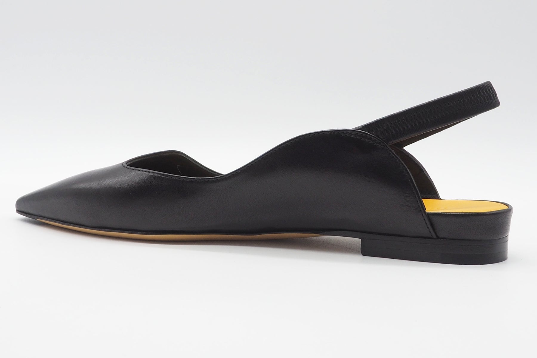 Damen Slings in verschlankter Form aus Handschuhleder in Schwarz Damen Pumps & Slings Mara Bini