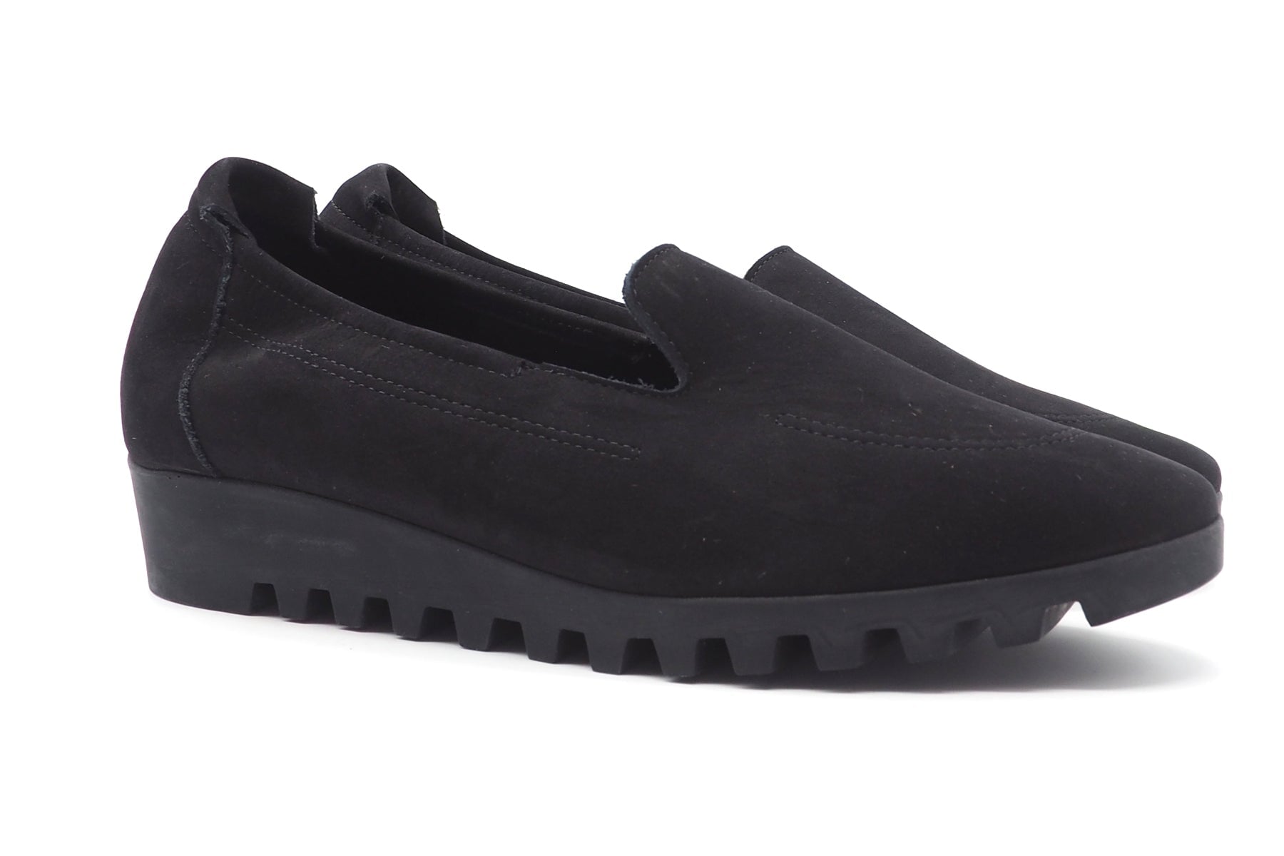 Damen Slipper aus softem Nubukleder in Schwarz - Lomhoo Damen Loafers & Schnürer Arche