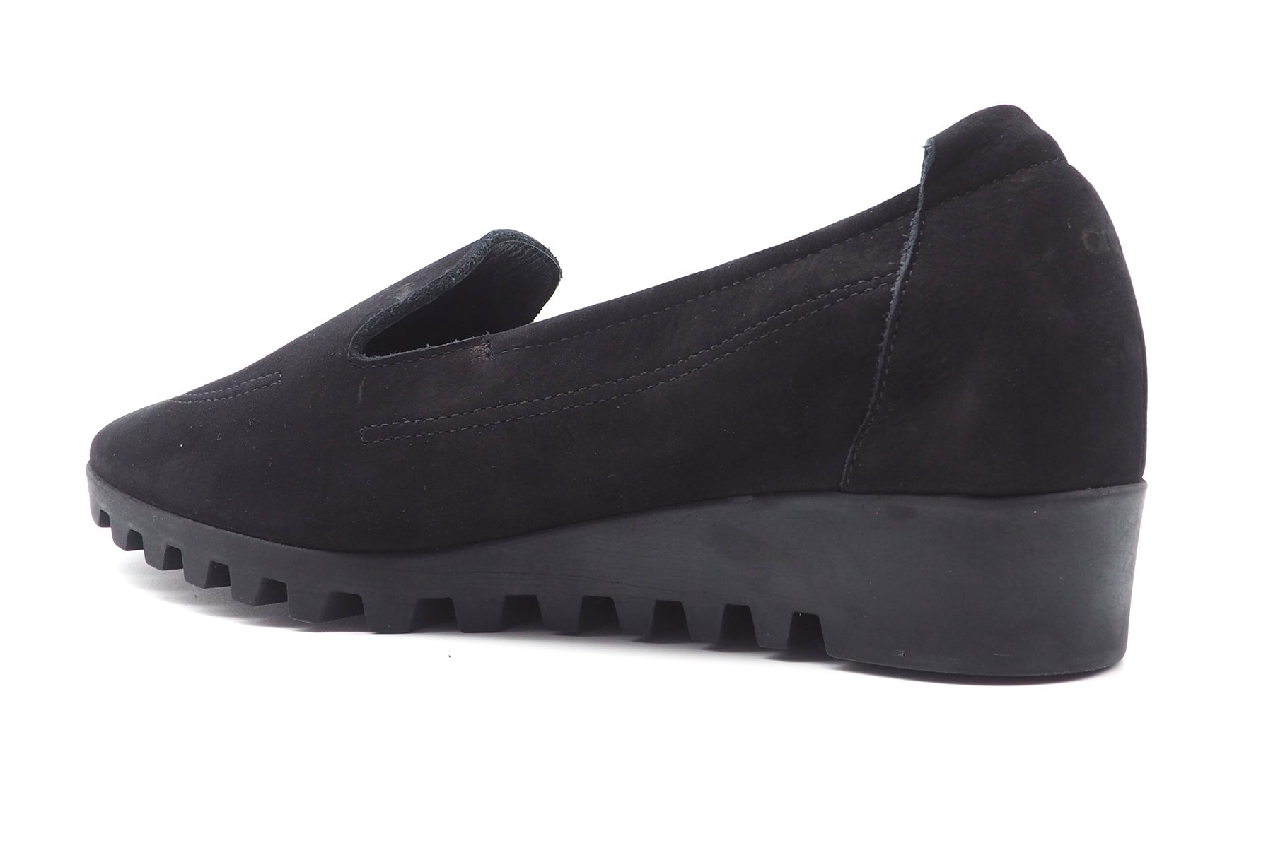 Damen Slipper aus softem Nubukleder in Schwarz - Lomhoo Damen Loafers & Schnürer Arche