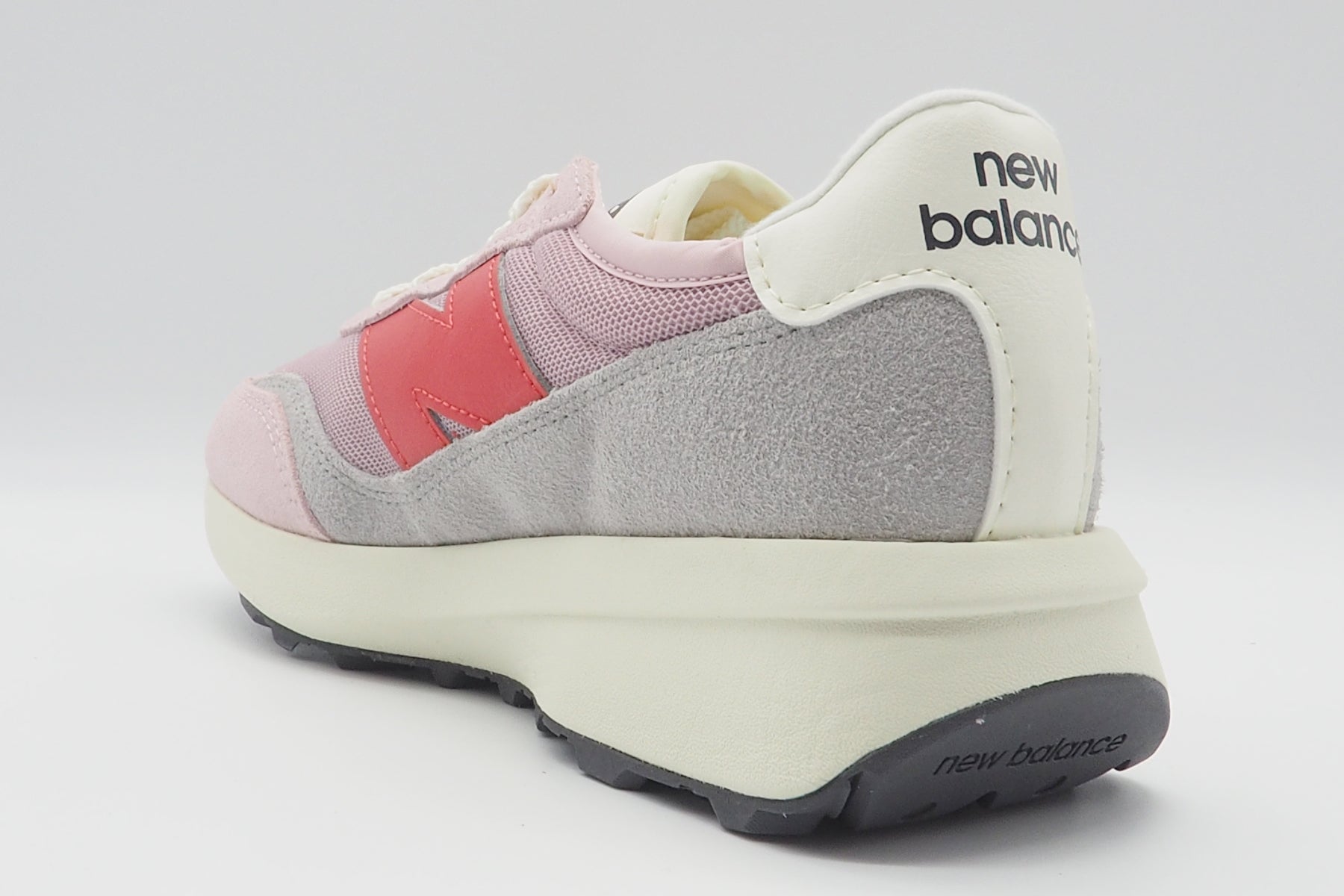Damen Sneaker 370 aus Leder & Mesh in Rosa & Koralle Damen Sneaker New Balance