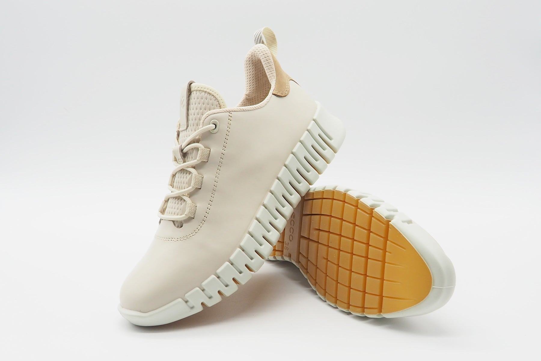 Damen Sneaker aus Leder in Beige - Gruuv Damen Sneaker Ecco