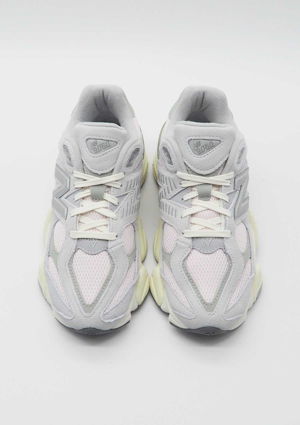 Damen Sneaker aus Leder in Grau & Rosé Damen Sneaker New Balance