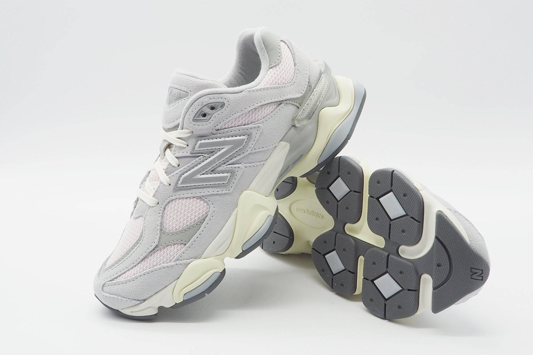 Damen Sneaker aus Leder in Grau & Rosé Damen Sneaker New Balance