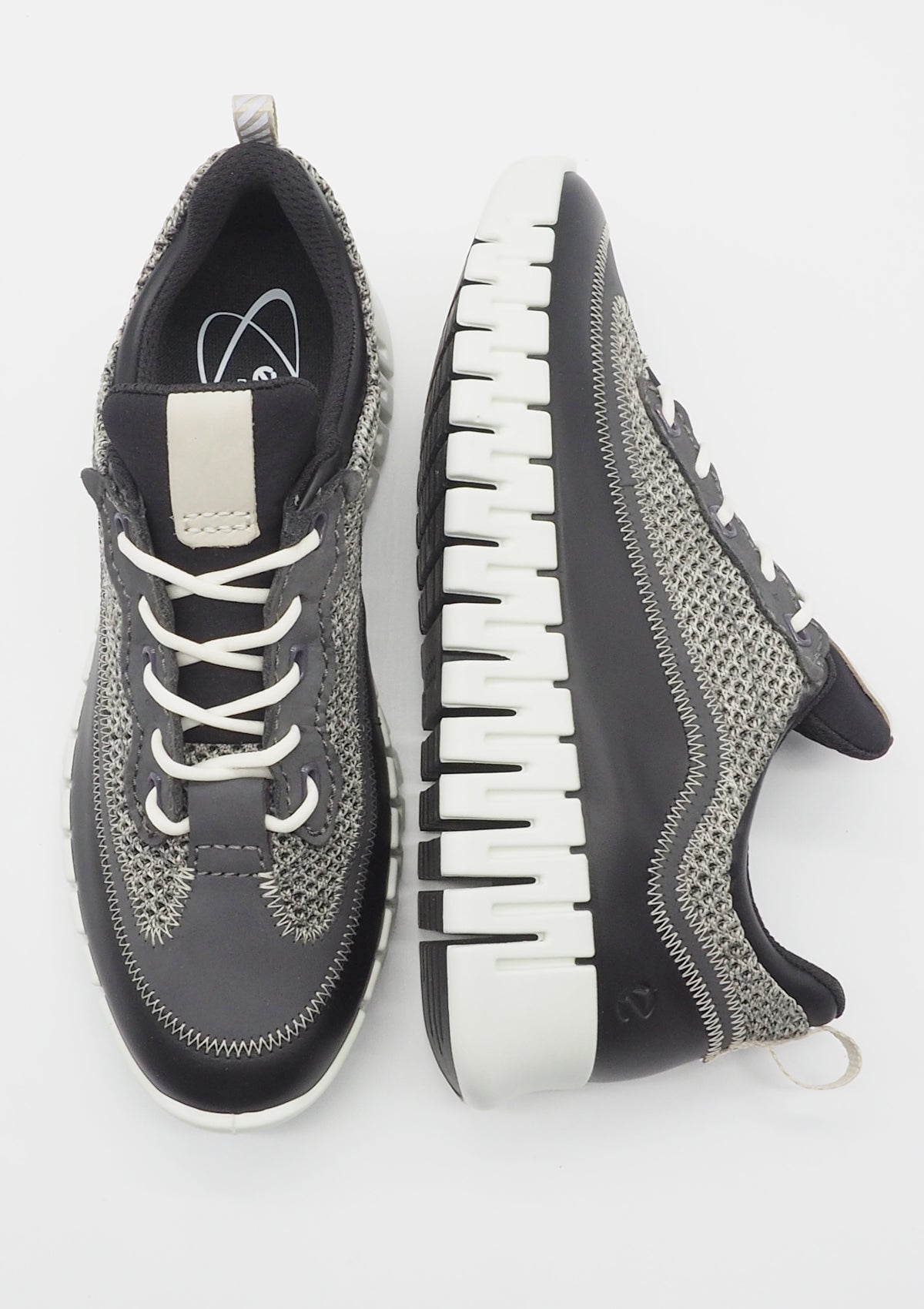Damen Sneaker aus Leder & Strick in Grau/Schwarz - Gruuv Damen Sneaker Ecco