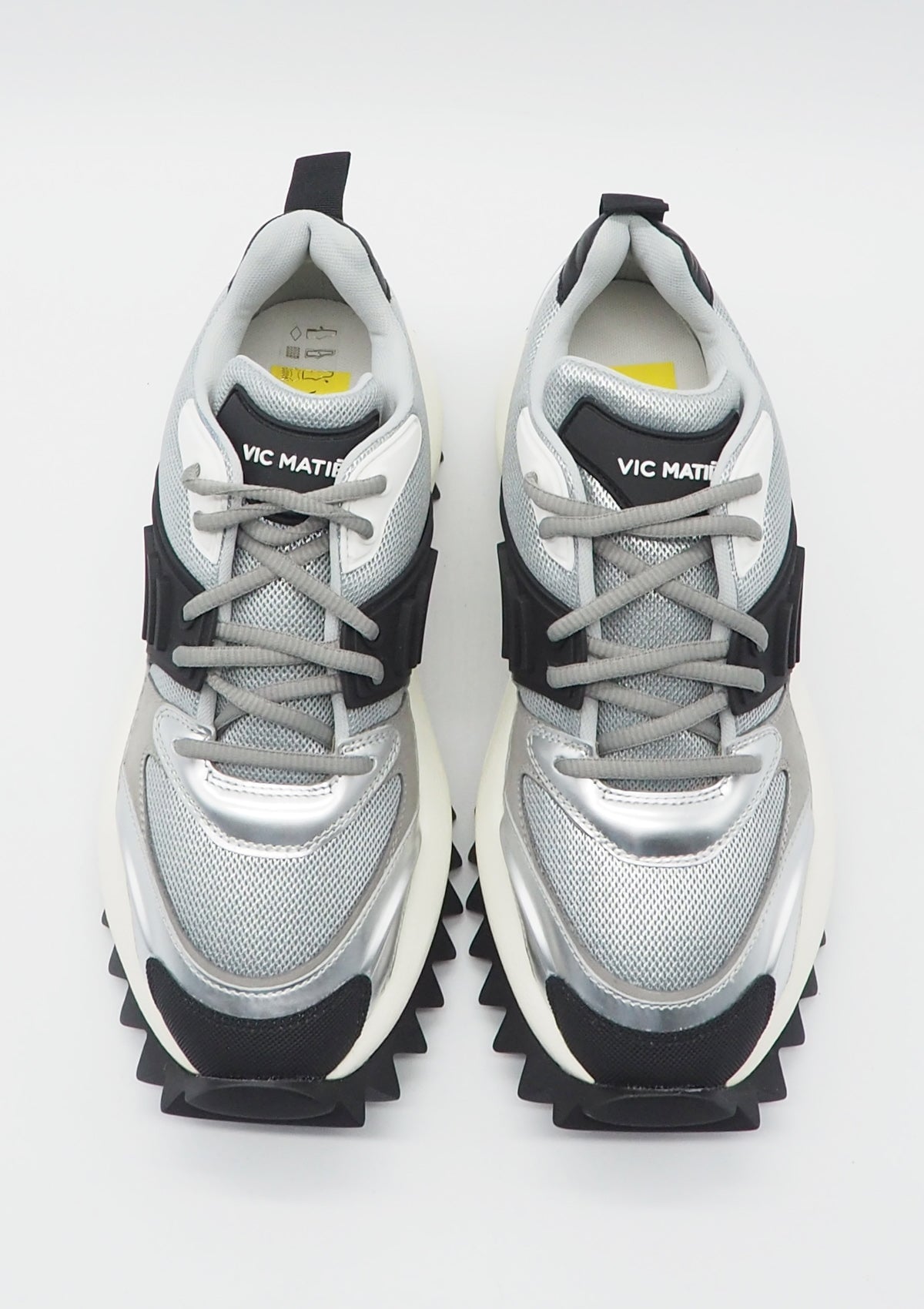 Damen Sneaker aus Mesh & Leder in Silber & Schwarz Damen Sneaker Vic Matié