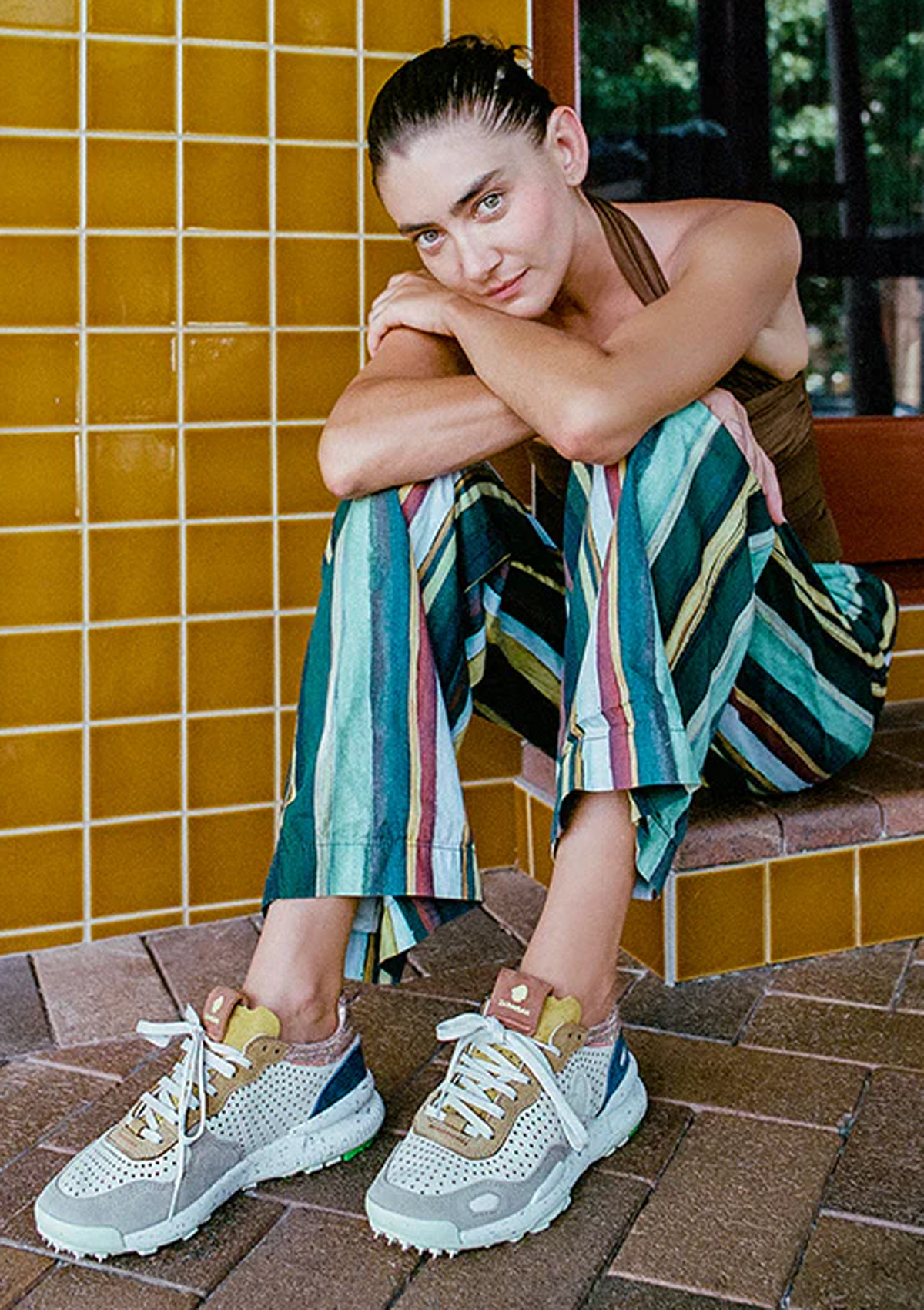 Damen Sneaker aus Nubukleder in Creme, Senf & Metallic - Chacrona Damen Sneaker Satorisan