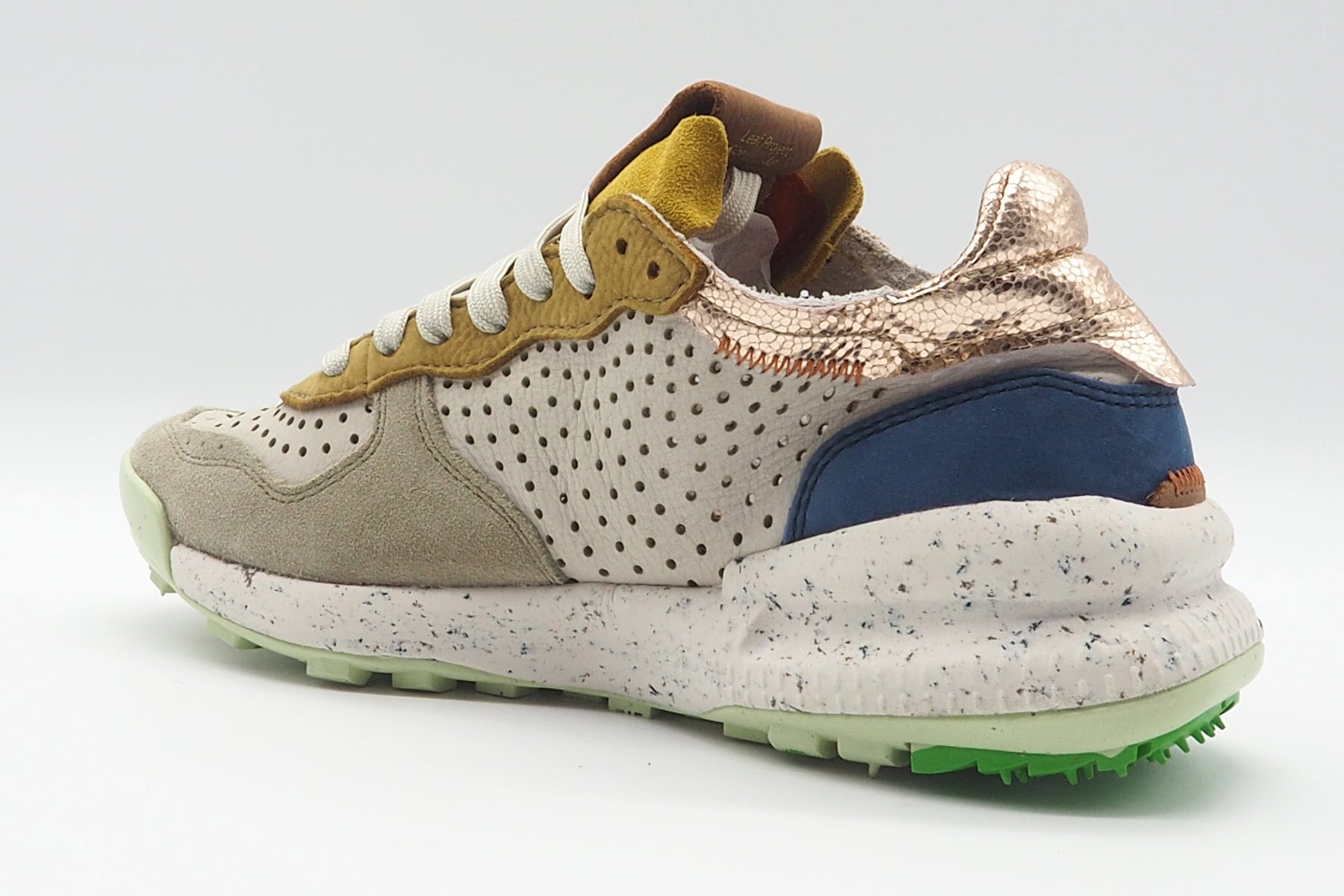 Damen Sneaker aus Nubukleder in Creme, Senf & Metallic - Chacrona Damen Sneaker Satorisan
