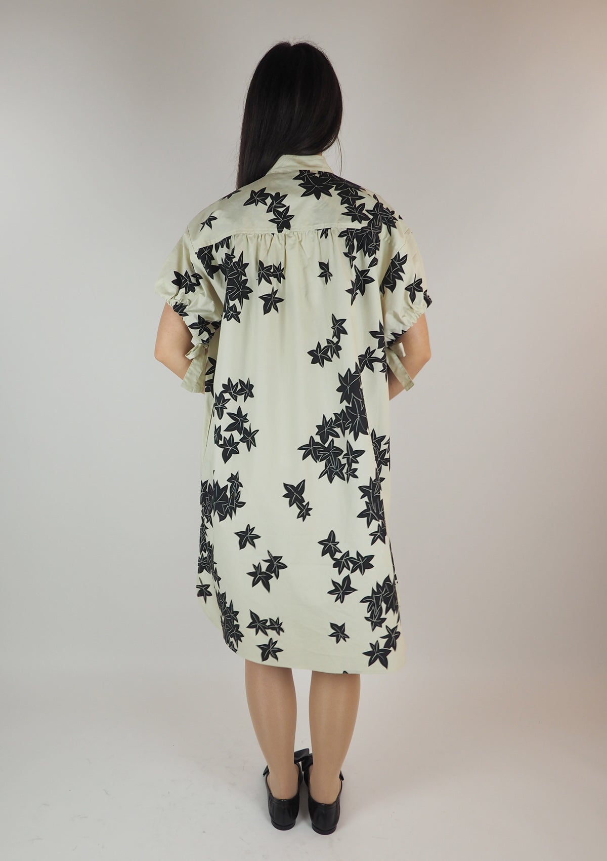 Damen Sommer-Kimonokleid aus Baumwolle in Creme & Schwarz Damen Kleid Psophia