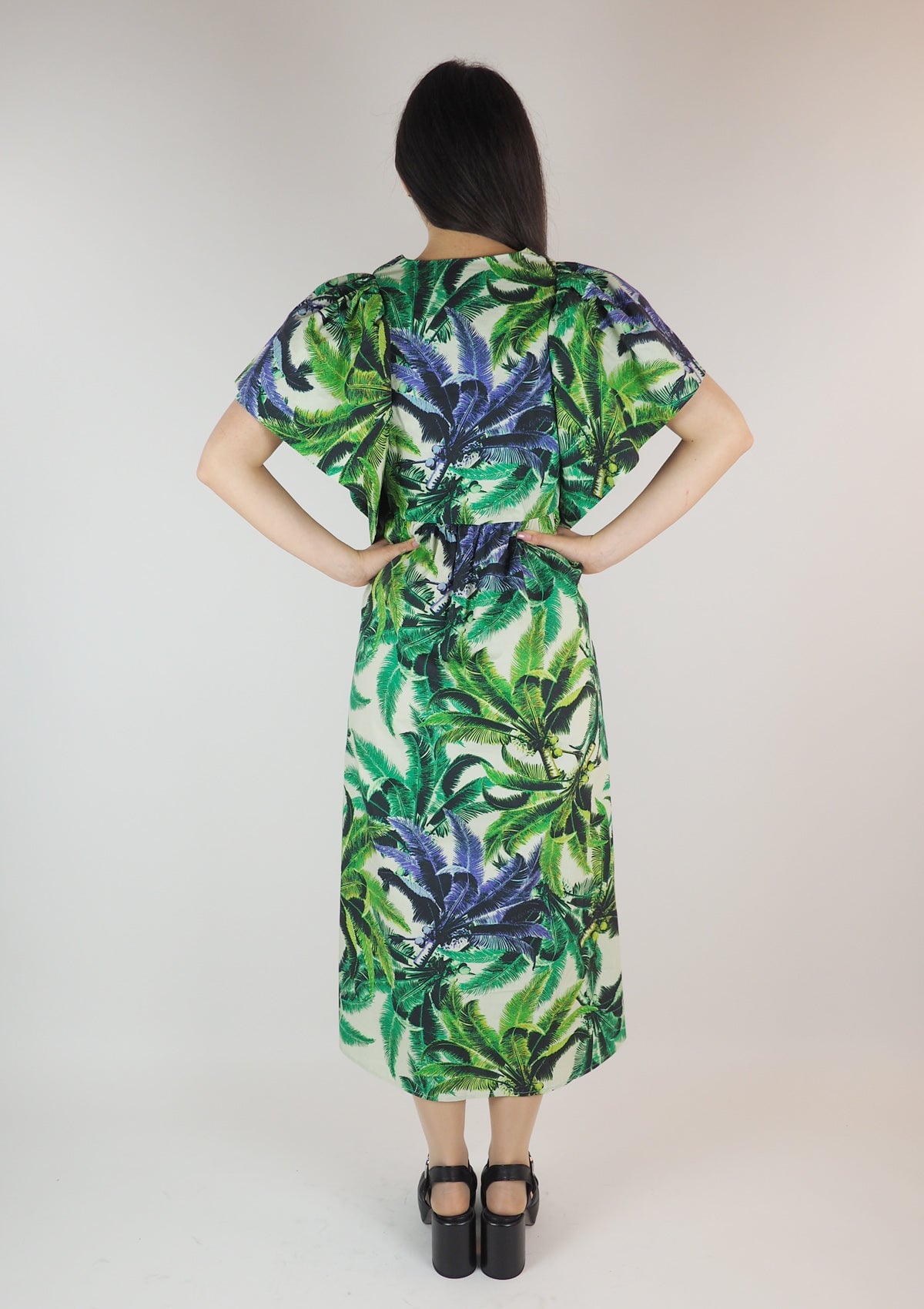 Damen Sommerkleid aus Baumwolle mit Print in Creme & Grün & Lila Damen Kleid Psophia