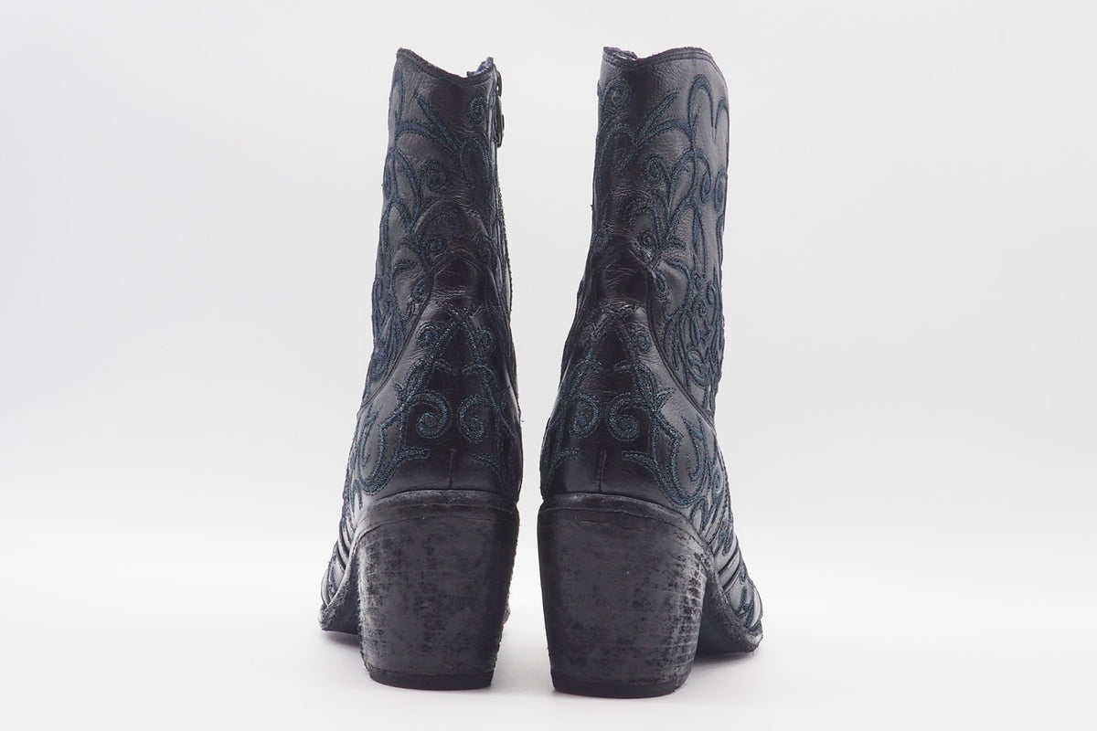 Damen Stiefelette im Westernstil in Blau - Glanz bestickt - 6cm Absatz - Hand gefertigt Damen Stiefeletten Fauzian Jeunesse