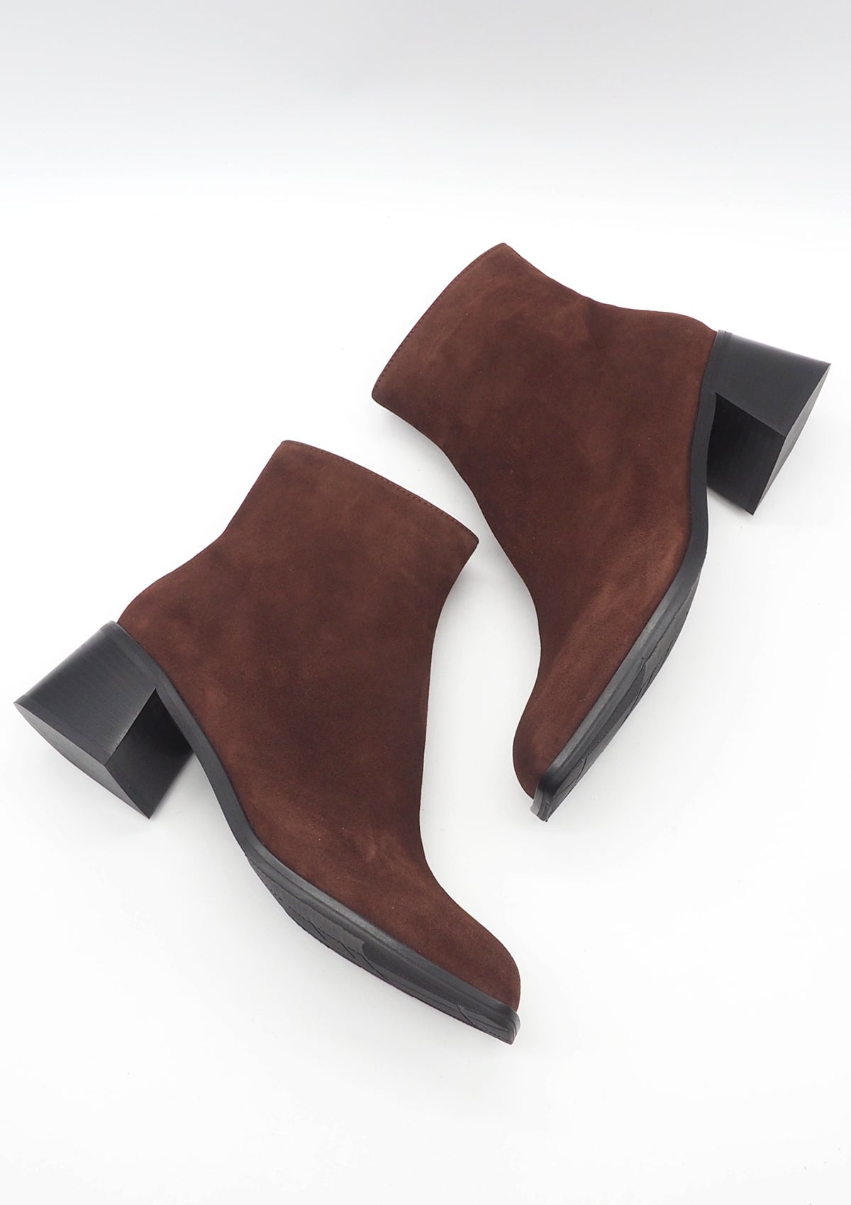 Damen Stieflette aus Veloursleder in Rostbraun Damen Stiefeletten Brunate