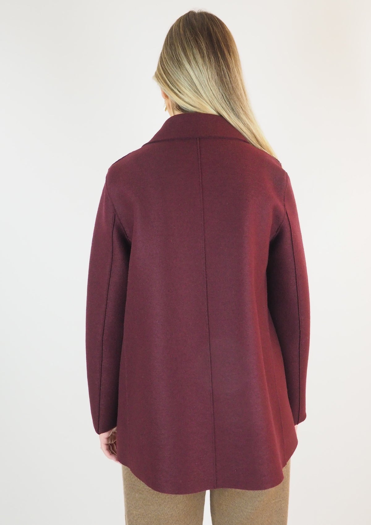 Doppelreihige Damen Blazerjacke aus gepresster Wolle - in Bordeaux Damen Mantel Harris Wharf London