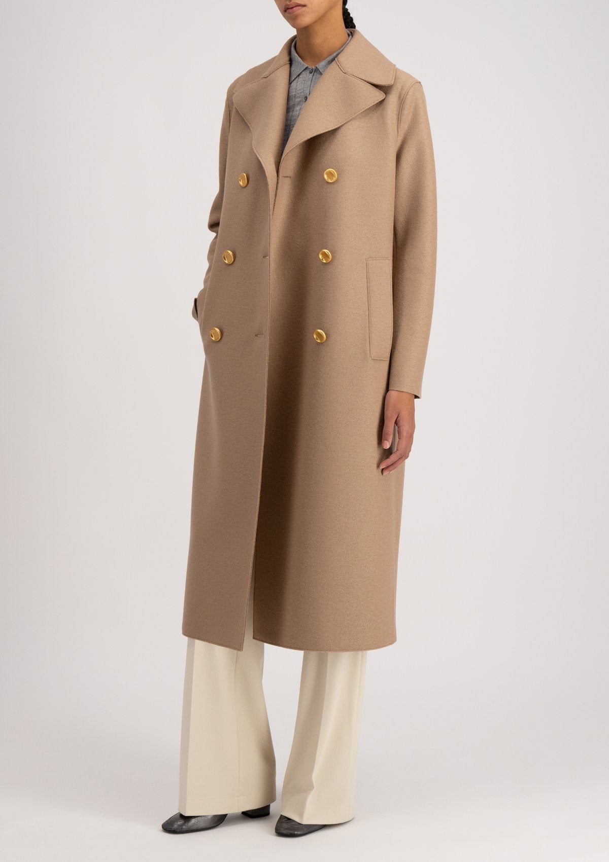Doppelreihiger Damenmantel aus 100% Wolle in Caramel Damen Mantel Harris Wharf London