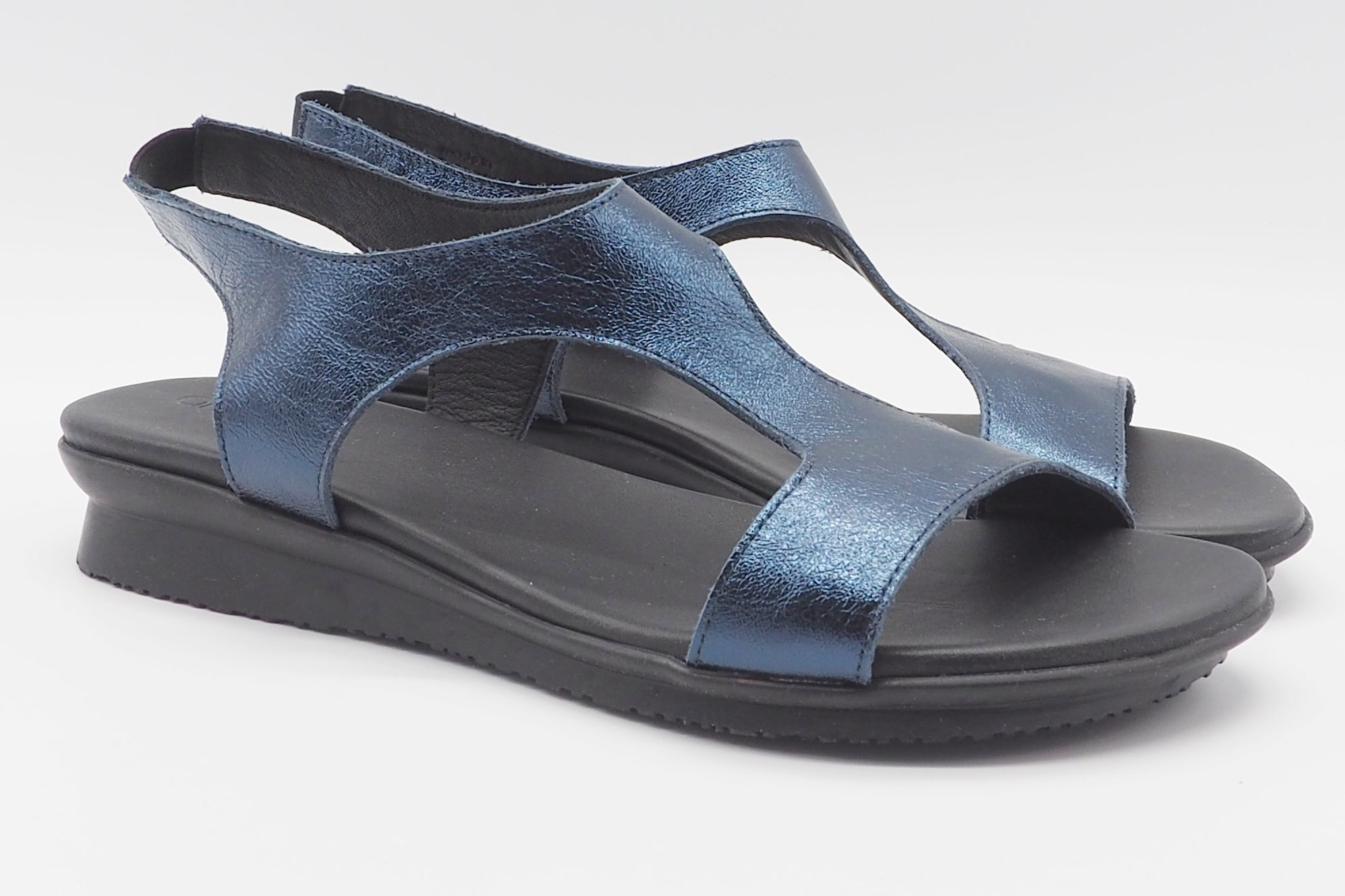 Edle Damen Sandale aus Metallicleder in Blau - 3 cm - Aurian Damen Sandalen Arche