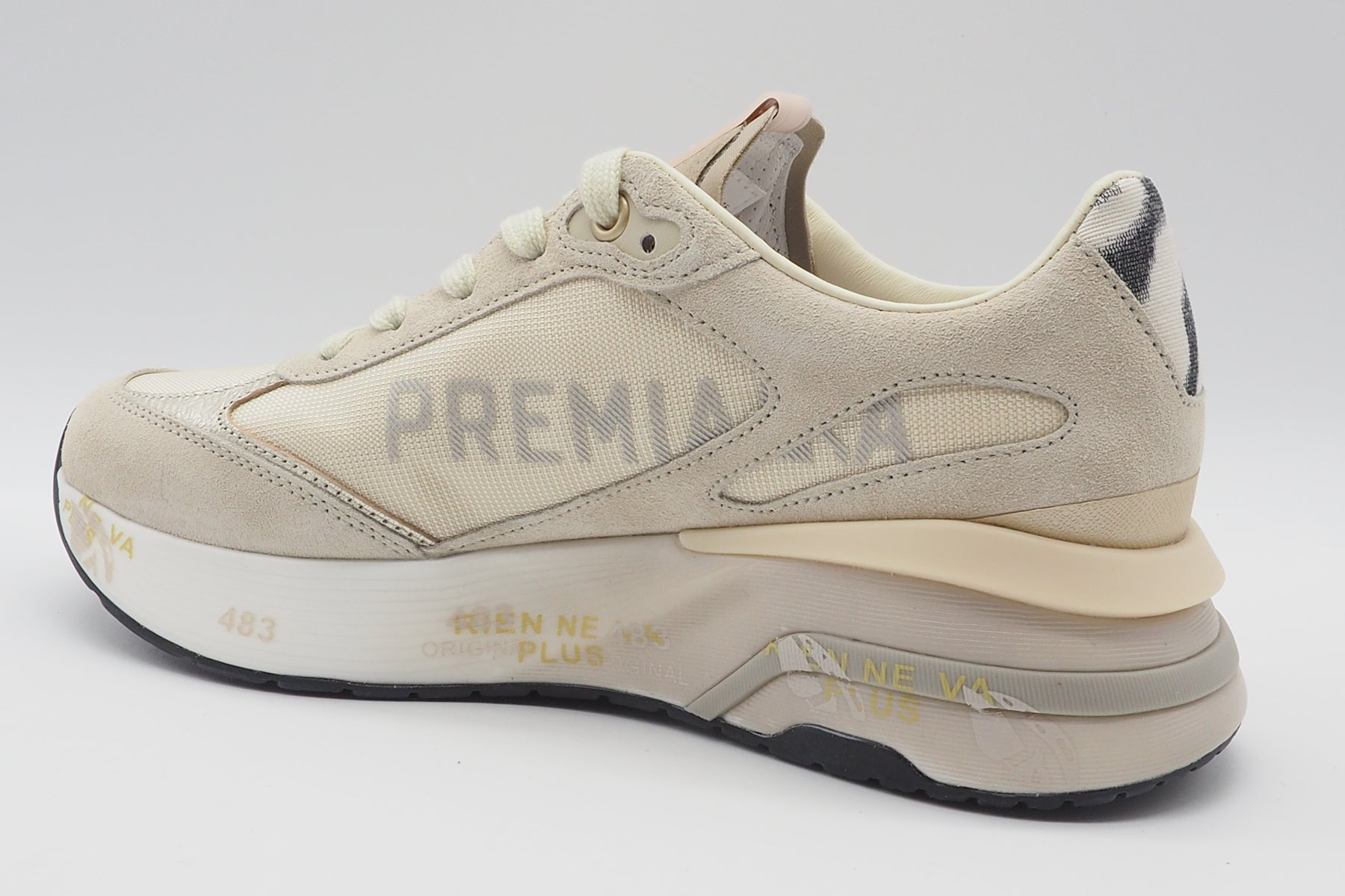Edler Damen Sneaker aus Veloursleder & Mesh in Creme & Gold - Moerund Damen Sneaker Premiata