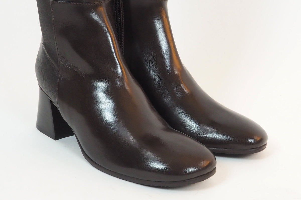 Edler Damenstiefel aus Leder in Dunkelbraun mit Lederstretchschaft - 5 cm Absatz Damen Stiefel Lorenzo Masiero