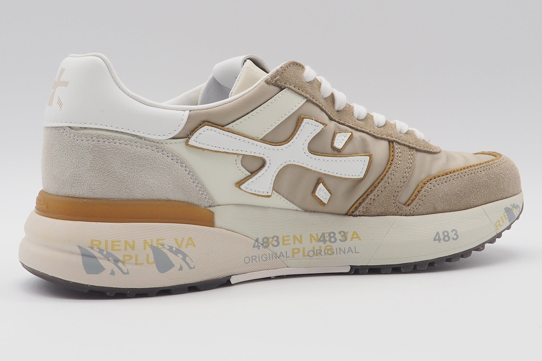 Edler Herren Sneaker aus Veloursleder & Nylon in Sand & Weiss - MICK Herren Sneaker Premiata