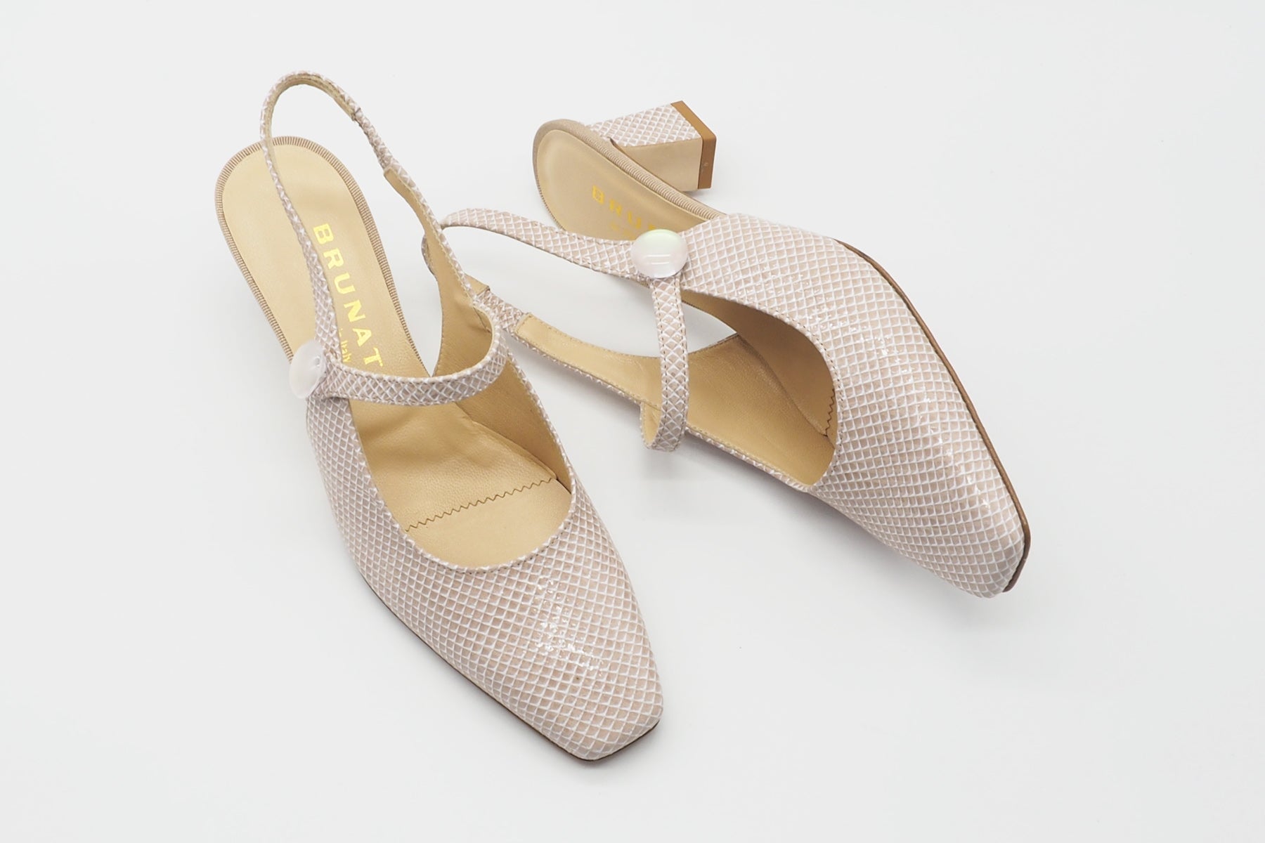 Eleganter Damen Sling aus geprägtem Leder in Skin Damen Sling Brunate