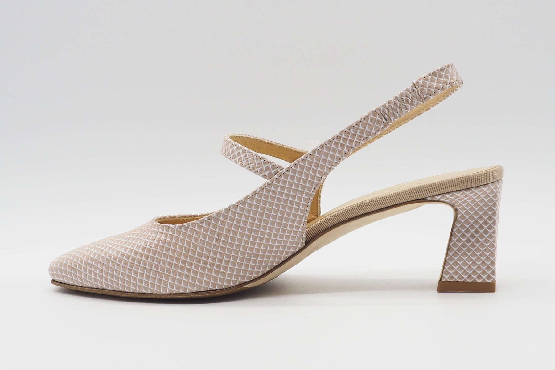 Eleganter Damen Sling aus geprägtem Leder in Skin Damen Sling Brunate