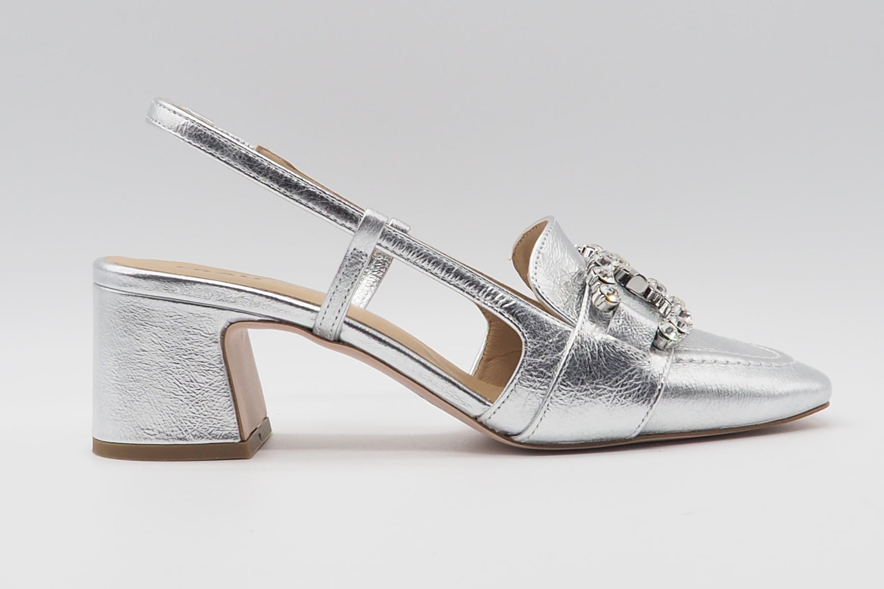 Eleganter Damen Sling aus Metallicleder in Silber mit Strassspange und Blockabsatz Damen Pumps & Slings Frau