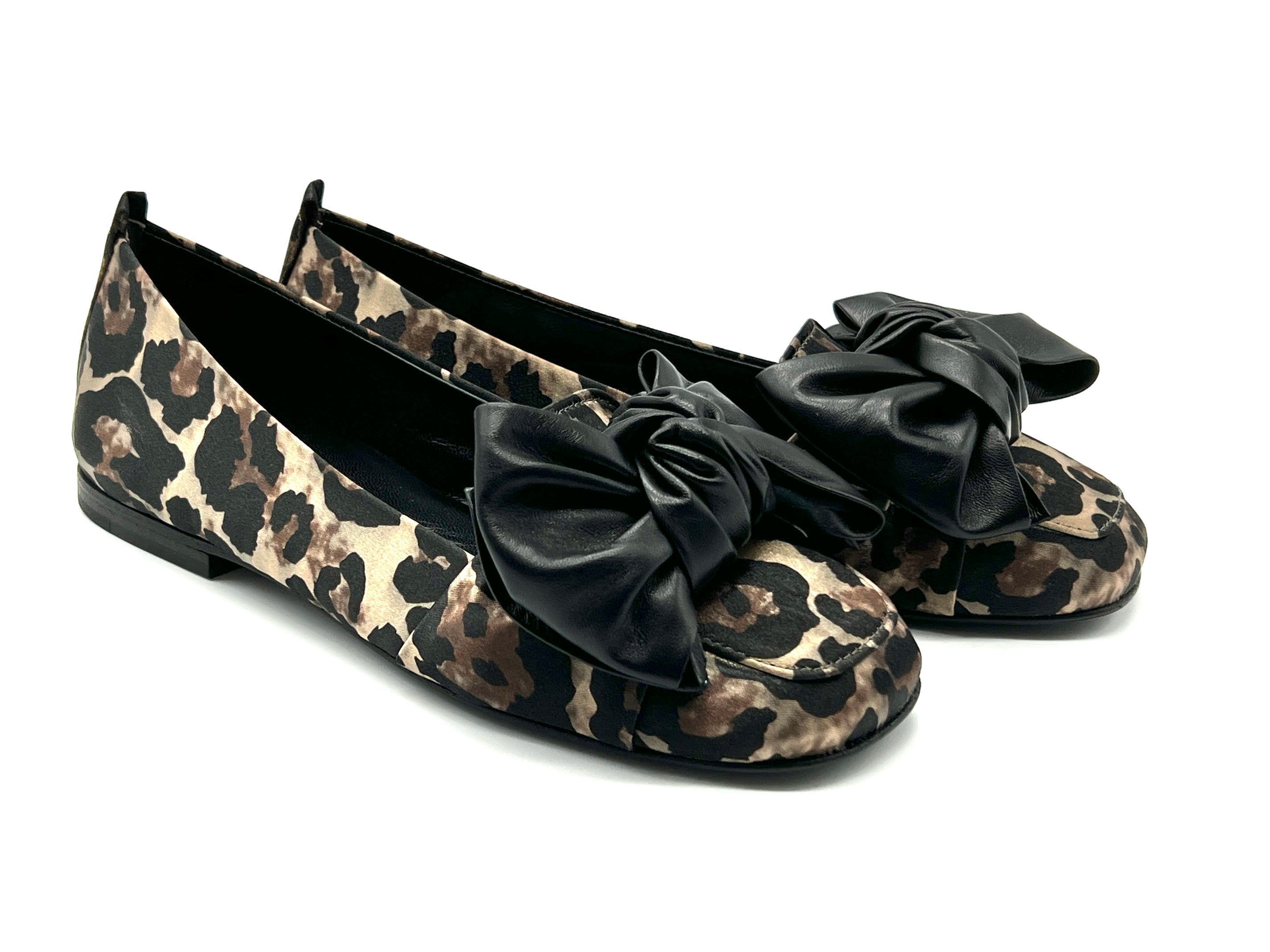 Freche Damen Ballerinas mit Leoprint & schwarzer Lederschleife Damen Ballerinas Kennel & Schmenger