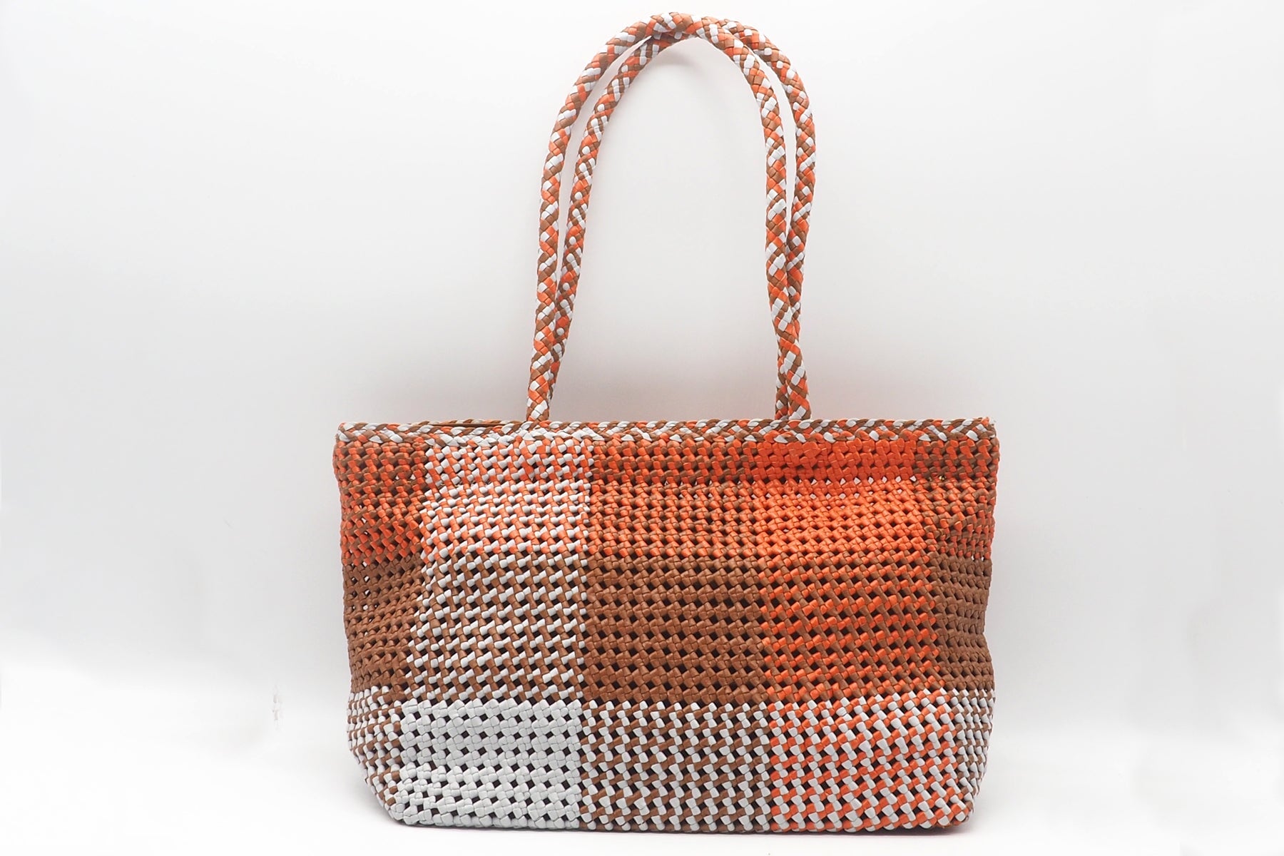 Geflochtener Shopper aus Leder in Braun & Orangetönen - Solene Taschen Crossbody & Schultertaschen Allan K