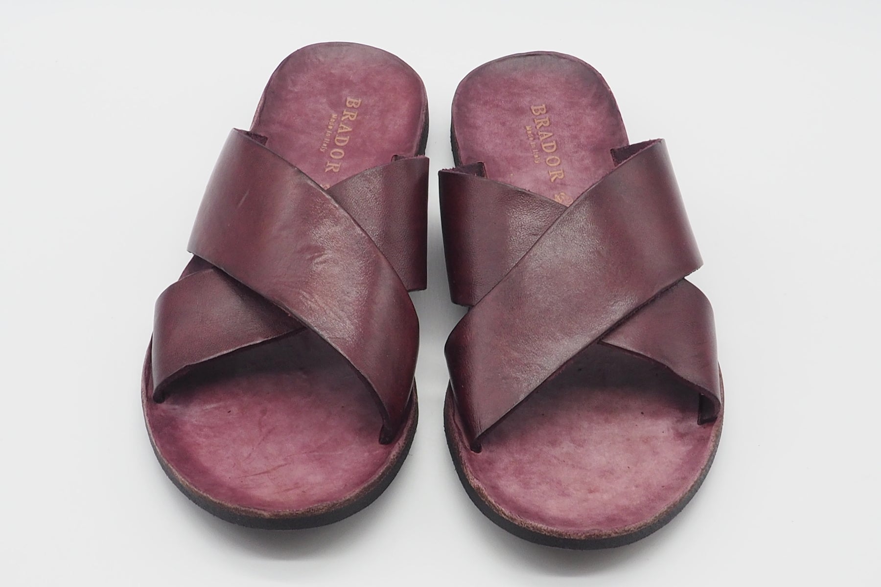 Hand gearbeiteter Damen Pantolette aus Naturleder in Bordeaux Damen Mules & Sabots Brador