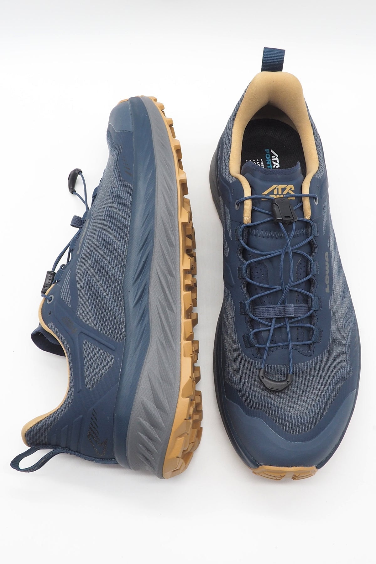 Herren Outdoor Sneaker mit wasserdichter Goretex-Membrane in Blau Herrem Sneaker Lowa
