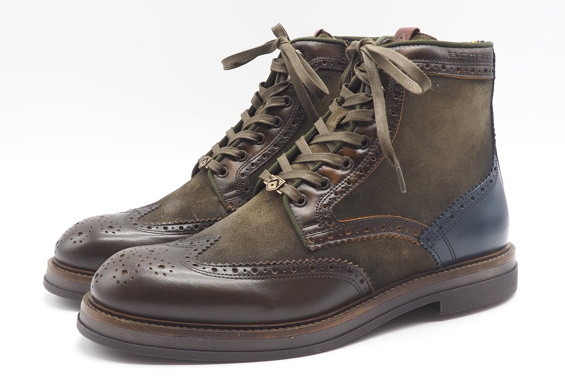 Herren Schnürboots aus Leder in Braun & Oliv - mit Lyralochung Herren Stiefeletten Ambitious