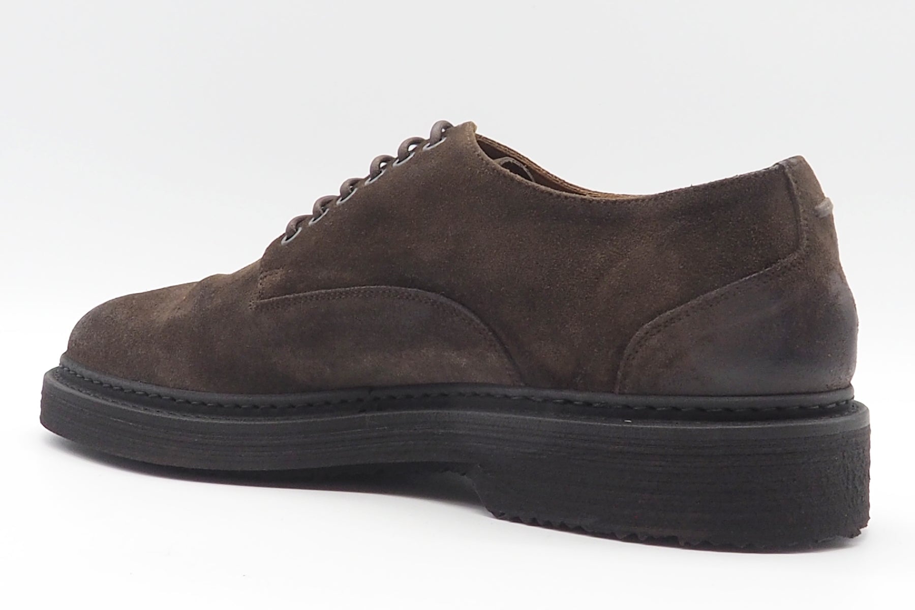 Herren Schnürhalbschuh aus Velours in Braun Herren Loafers & Schnürer Pantanetti