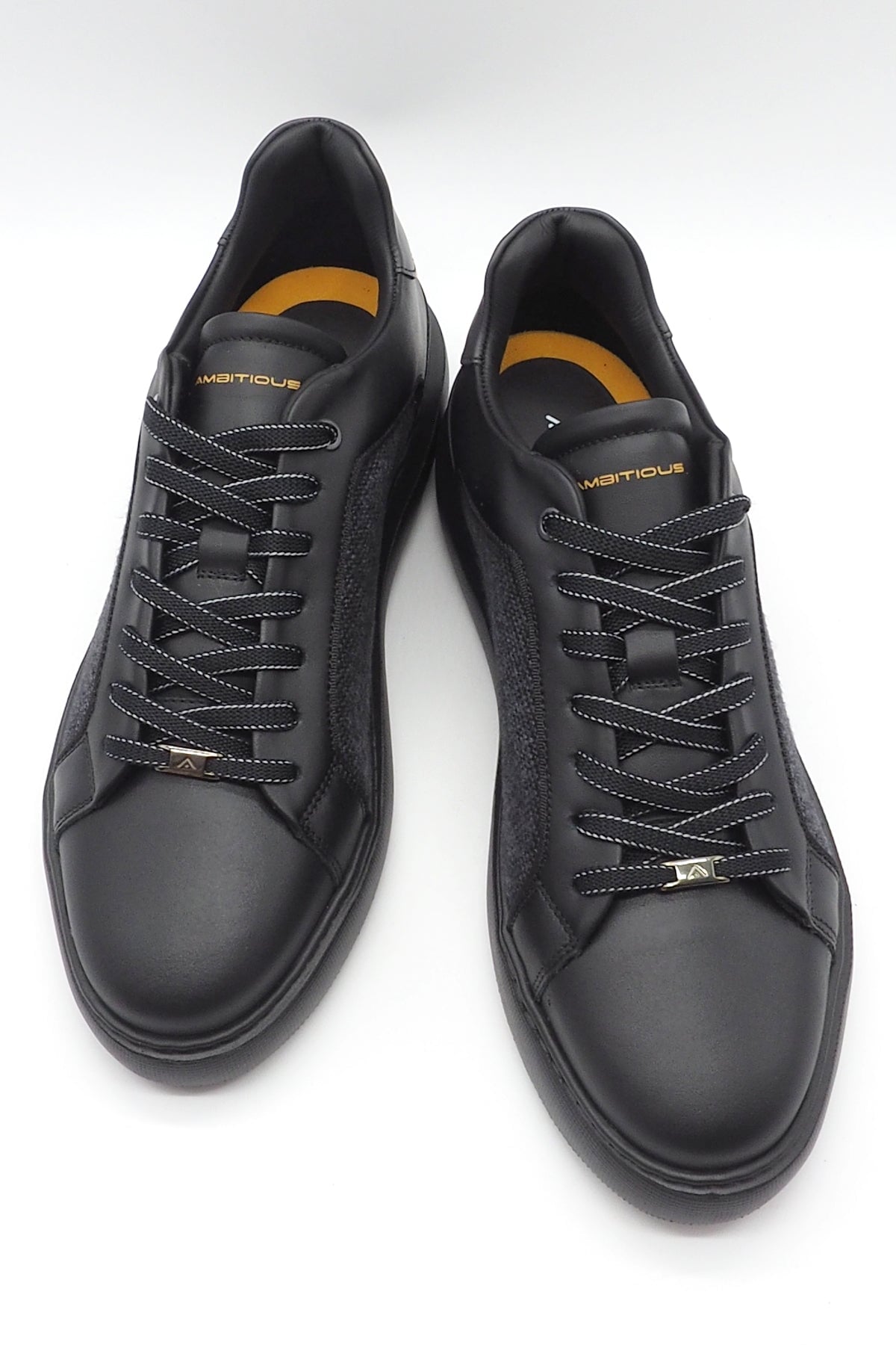 Herren Sneaker aus Leder & Textil in Schwarz Herren Sneaker Ambitious