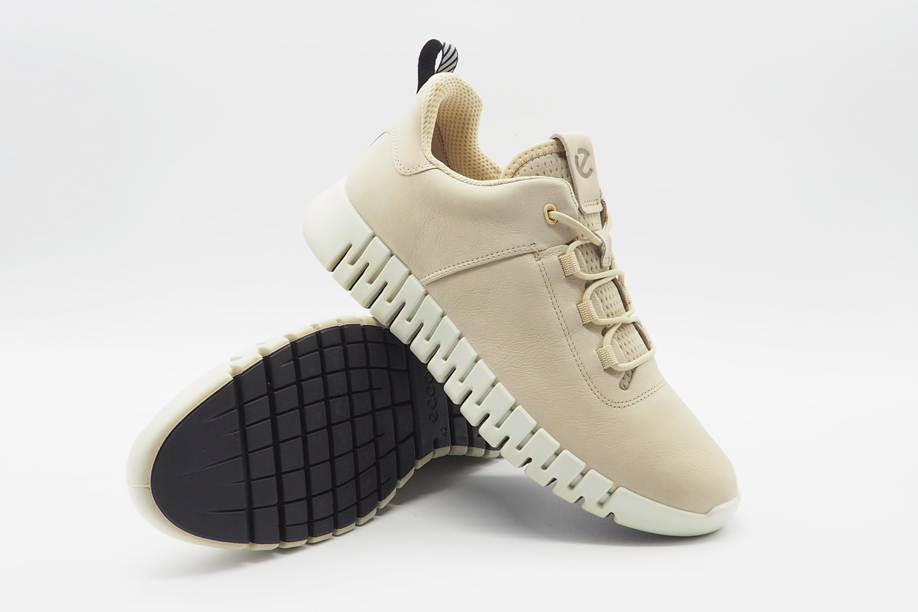 Herren Sneaker aus Nubukleder in Beige - Gruuv Herren Sneaker Ecco