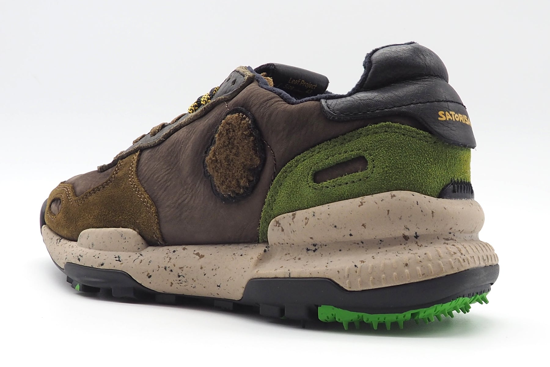 Herren Sneaker aus Nubukleder in Dunkelbraun mit Farbakzenten - Chacrona Herren Sneaker Satorisan