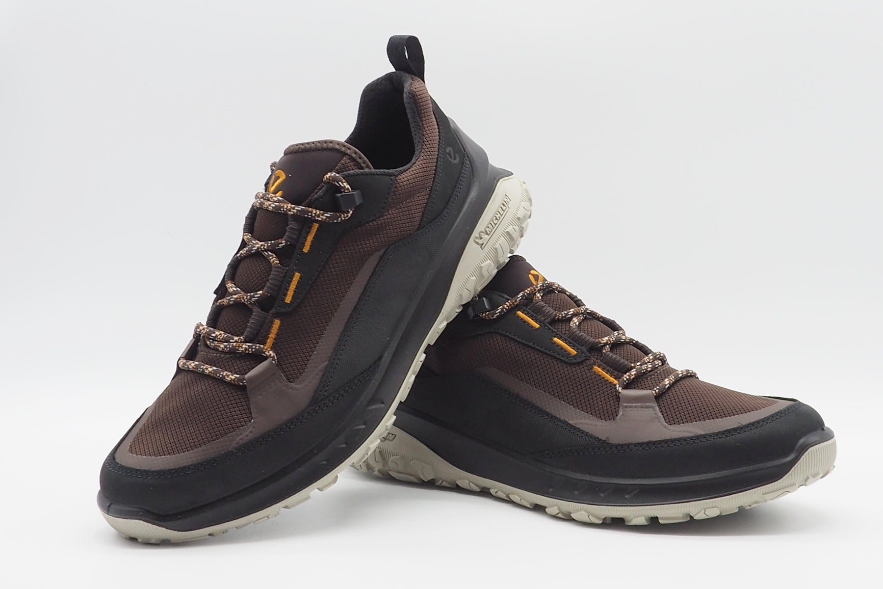 Herren Sneaker aus Textil in Dunkelbraun/Schwarz mit Michelinsohle Herren Sneaker Ecco