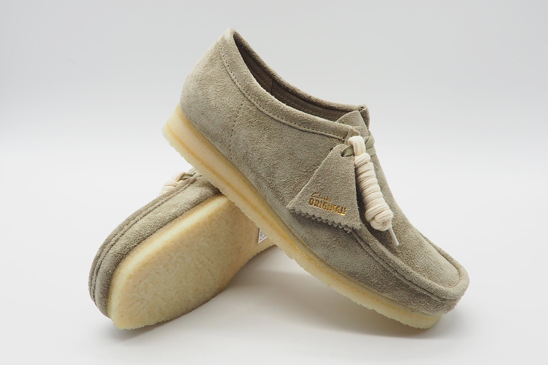 Herren Sneaker aus Veloursleder in Hellgrau - Wallabee - Clarks Originals Herren Sneaker Clarks Originals