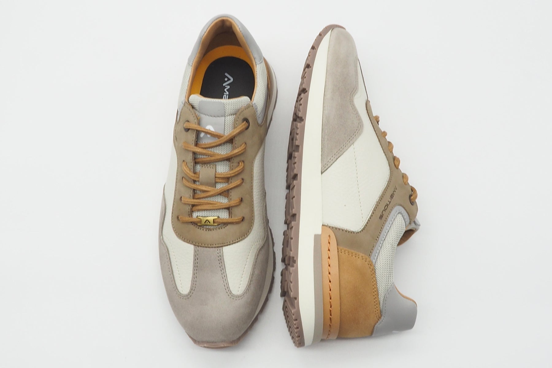 Herren Sneaker in Running Style aus Leder in Beige & Weiss Herren Sneaker Ambitious