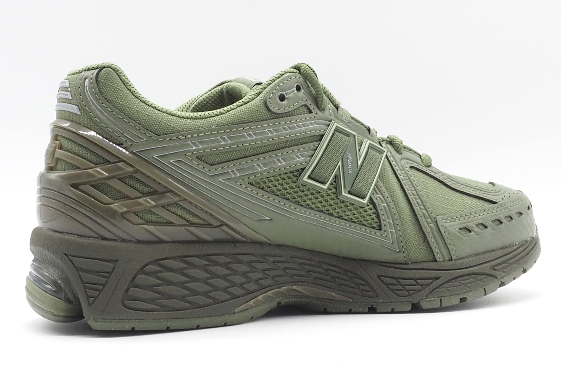 Herren Sportsneaker 1906 aus Mesh in Oliv - Limited edition Herren Sneaker New Balance