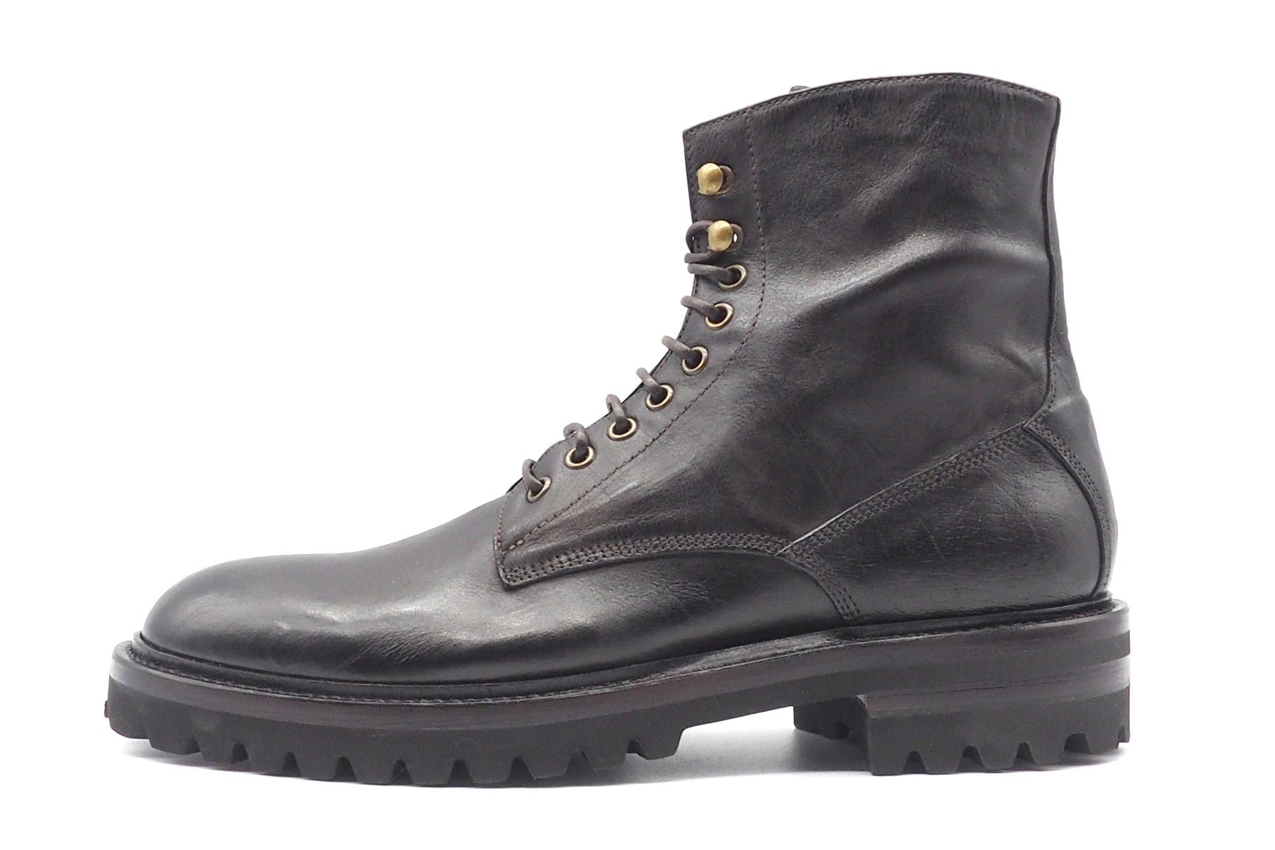 Herren Stiefeletten aus geöltem Leder in Dunkelbraun mit Reissverschluss Herren Stiefeletten Corvari