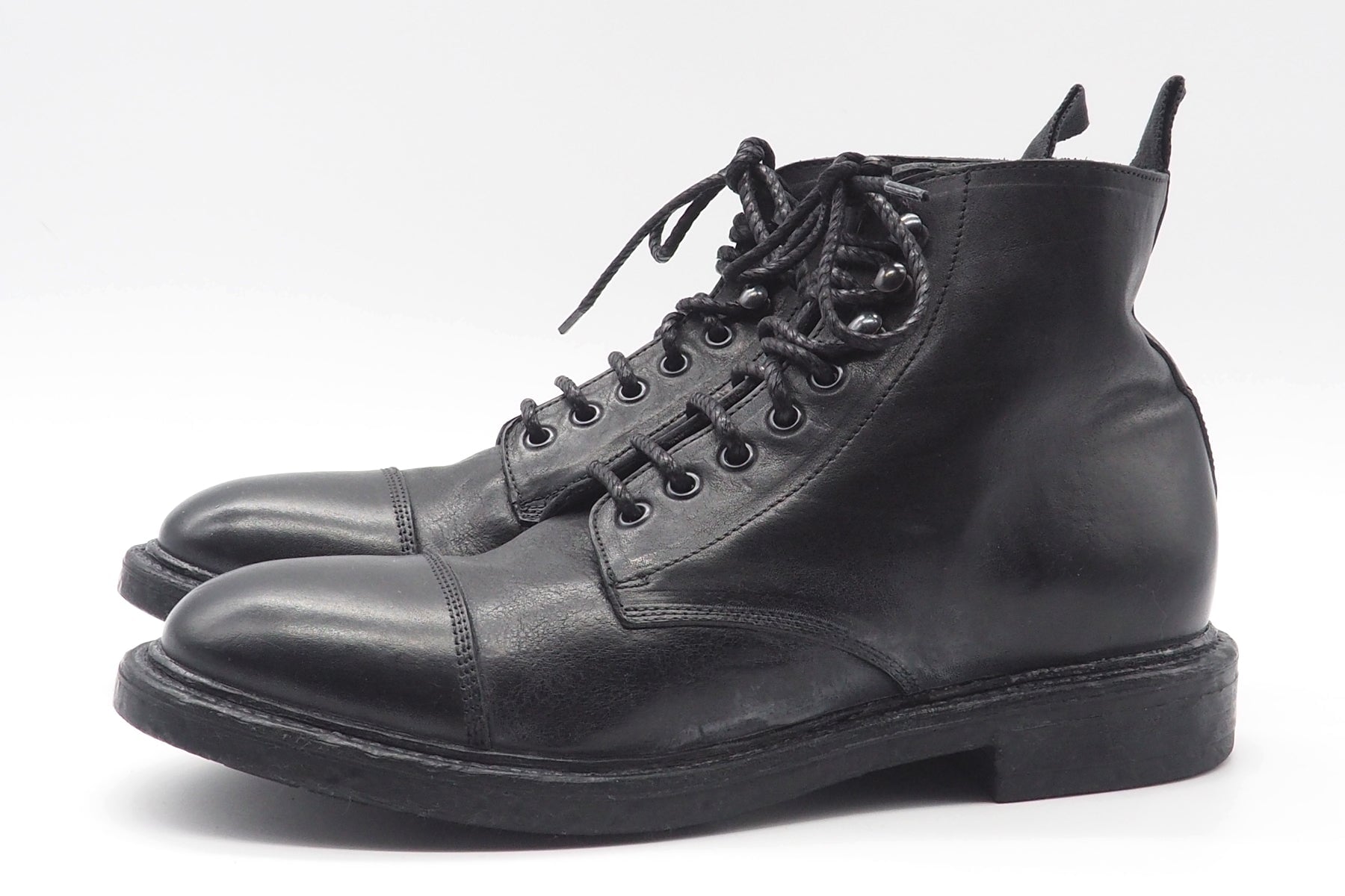 Herren Stiefeletten zum Schnüren in Vintagoptik aus Leder in Schwarz Herren Stiefeletten Moma