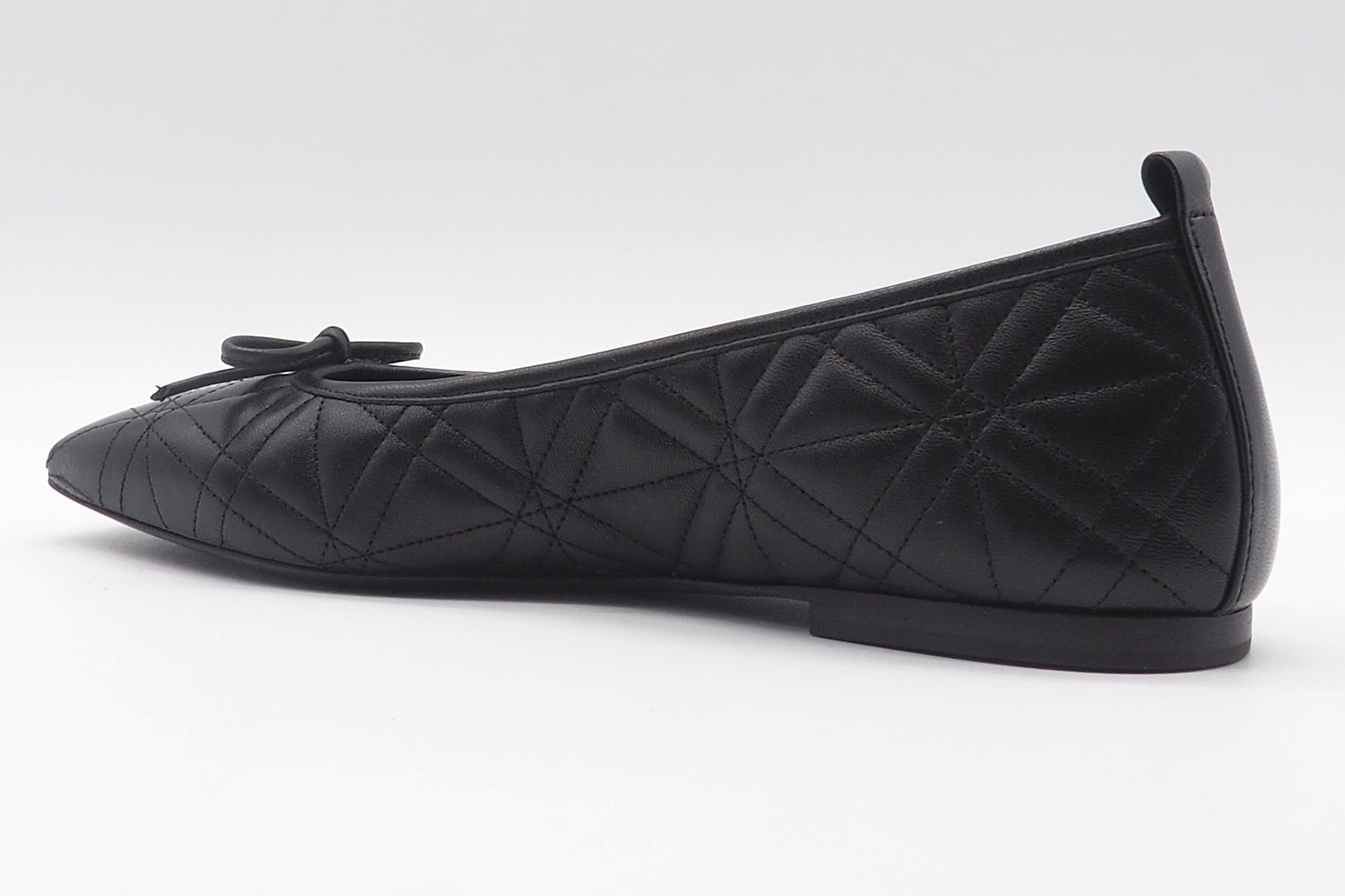 Karree Ballerina mit moderner Steppung in Leder - Schwarz Damen Ballerinas Kennel & Schmenger