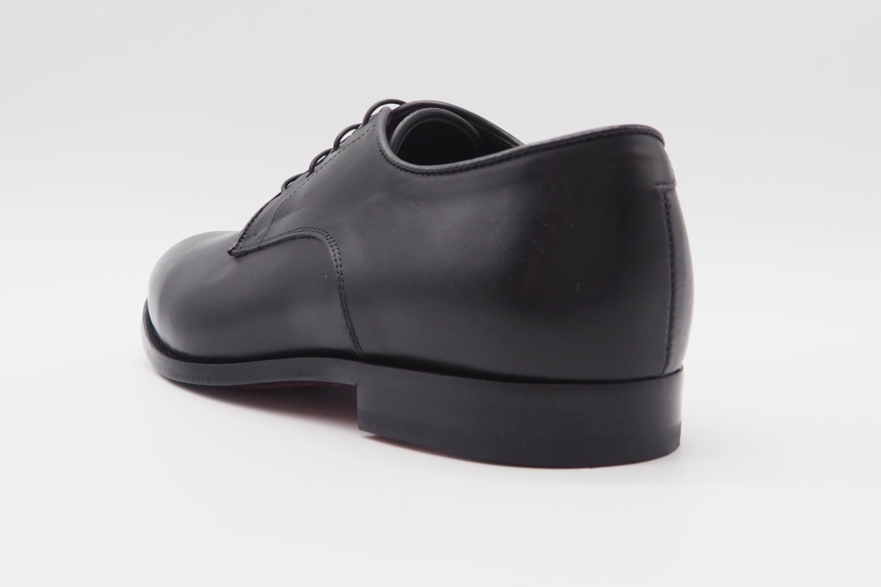 Klassischer Herren Schnürschuh mit Ledersohle in Schwarz Herren Klassik modern Corvari