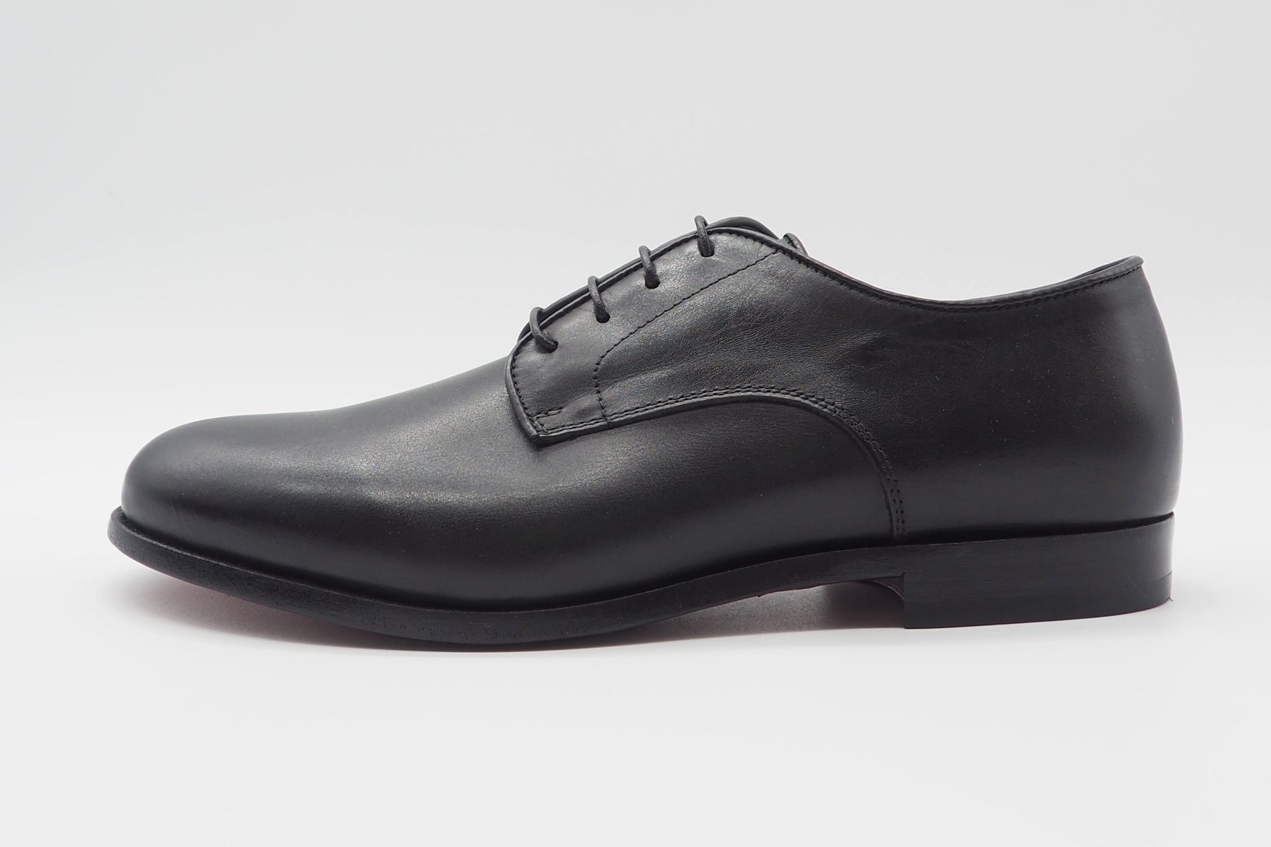Klassischer Herren Schnürschuh mit Ledersohle in Schwarz Herren Klassik modern Corvari