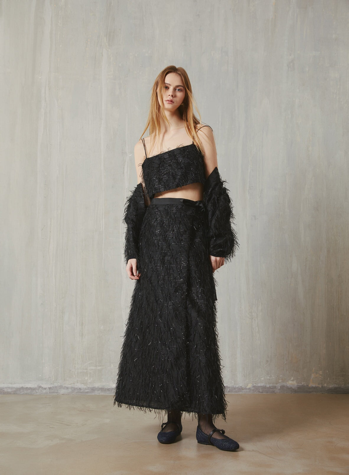 Langer eleganter Damen in Schwarz mit Fransen & silbrigen Lurexfäden Damen Rock SHIRTAPORTER