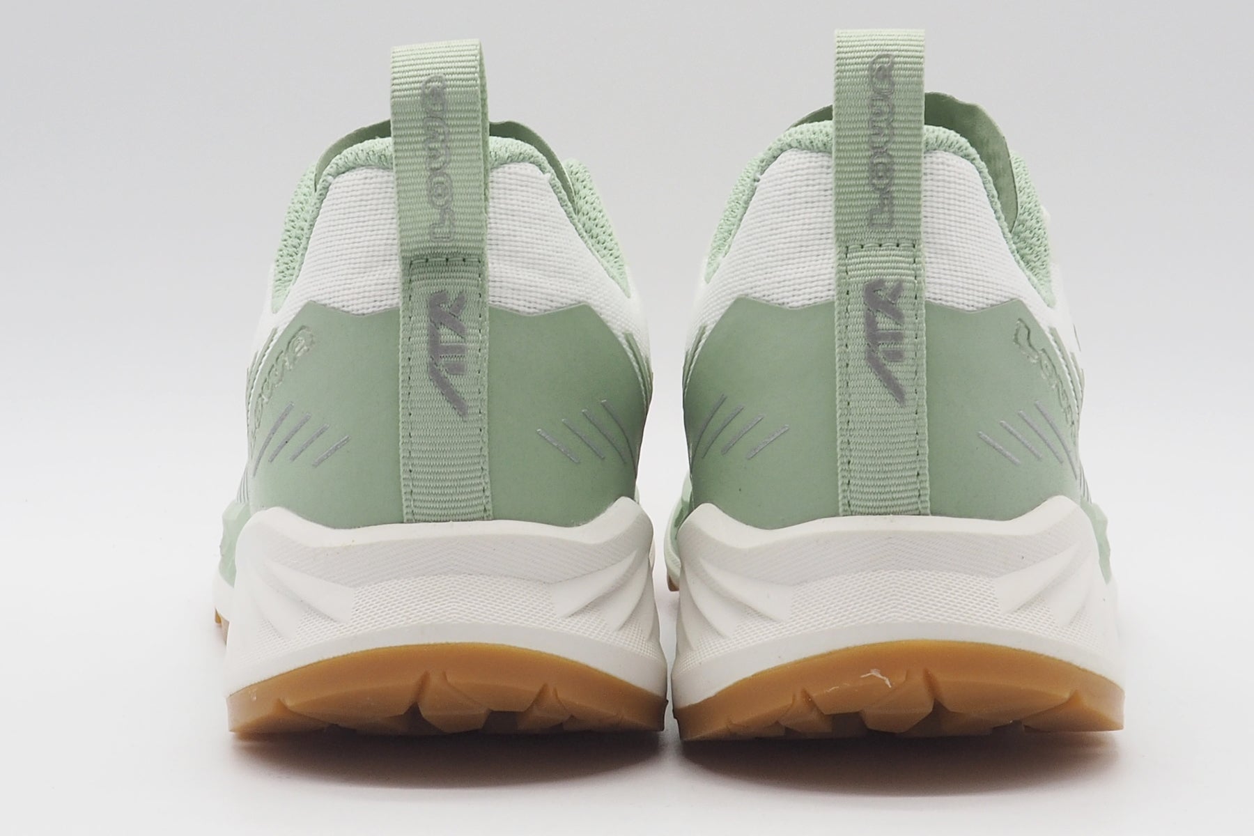 Leichter Damen Outdoor Sneaker in Weiß & Grün - AMPLUX Damen Sneaker Lowa