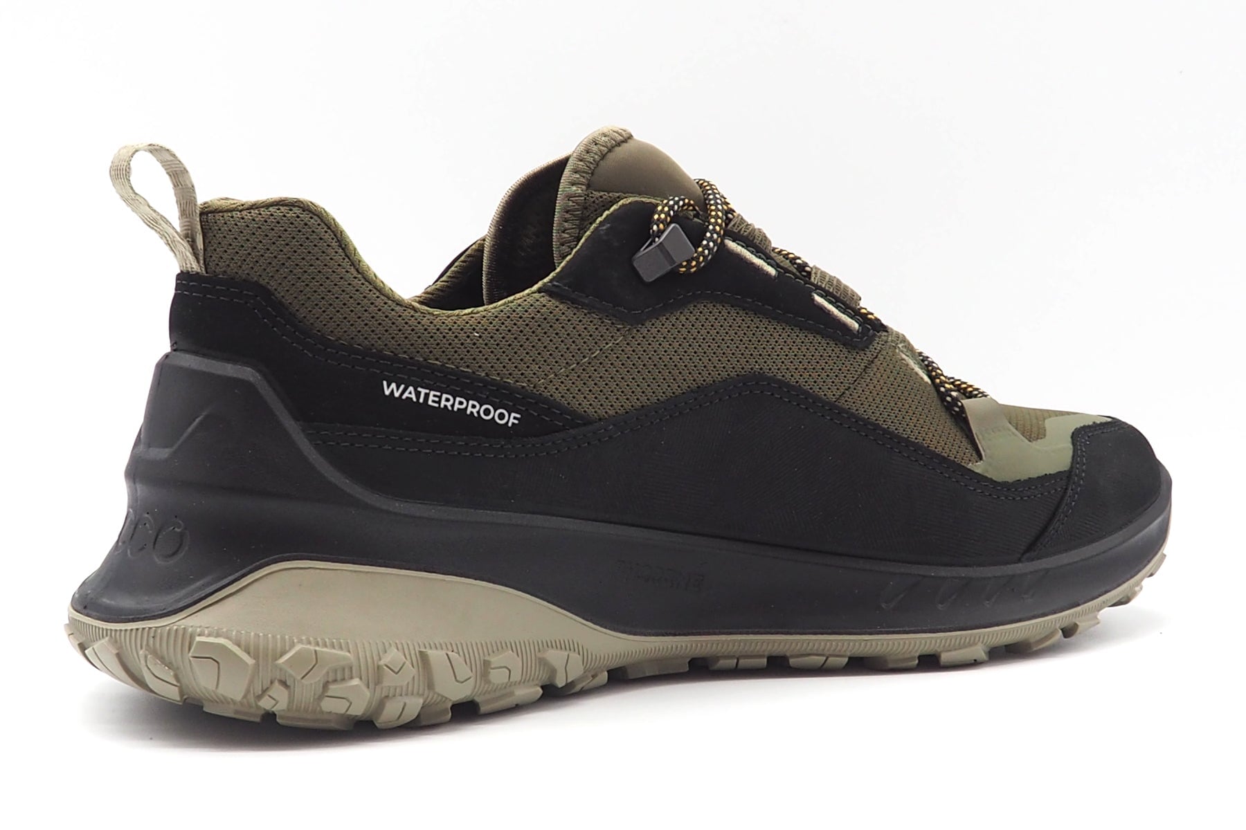 Ourdoor Herren Sneaker aus Nubukleder & Mesh in Oliv mit Michelin-Gummisohle Herren Sneaker Ecco