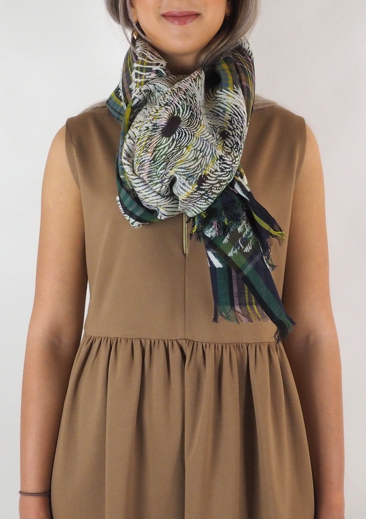 Schal aus Wolle & Baumwolle mit Hundemotiv in Khaki - Freddy Damen Accessoires Tücher & Schals Inoui E.